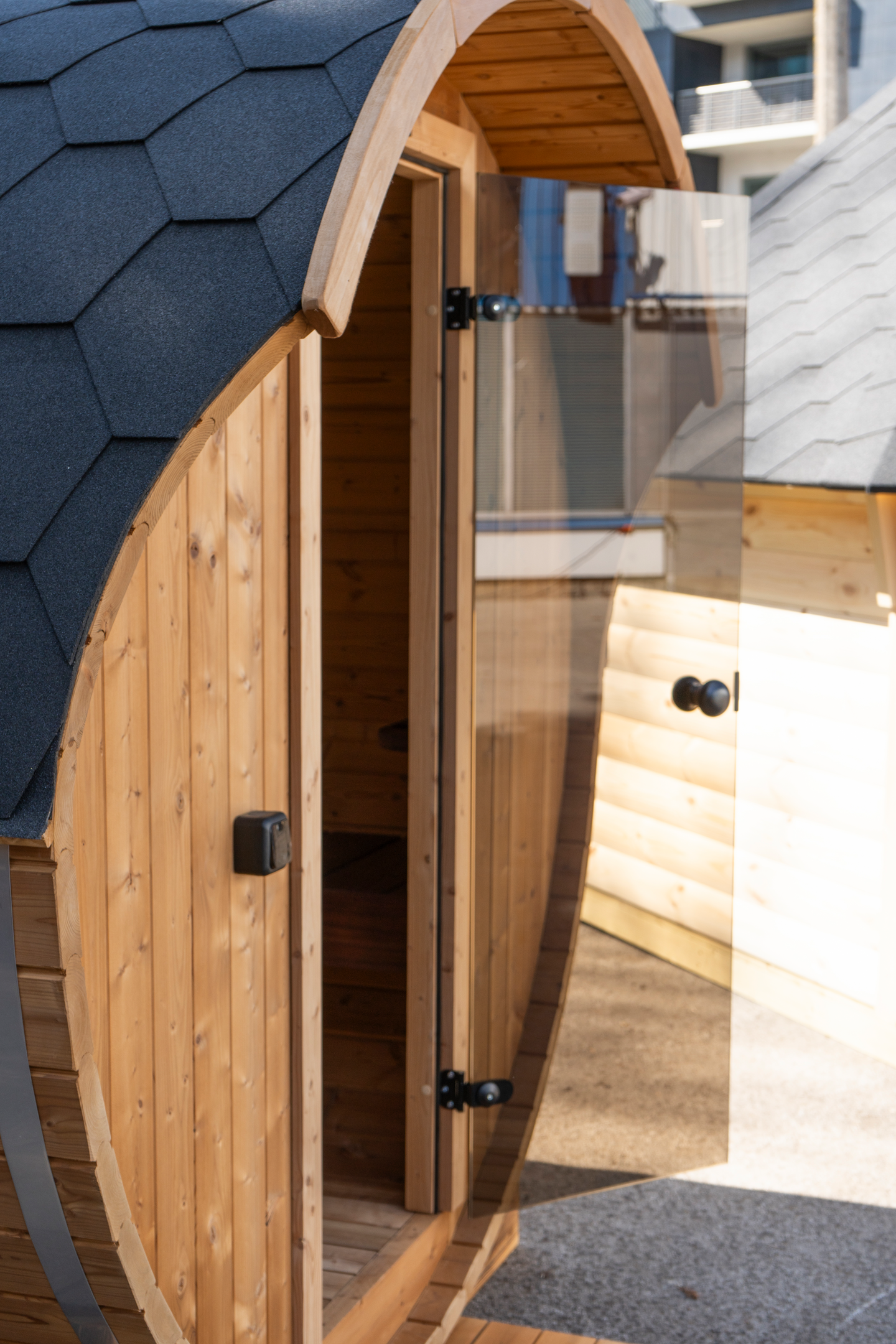 Tynnyrisauna Uno Panoraama 2800x2000x2100mm 750kg