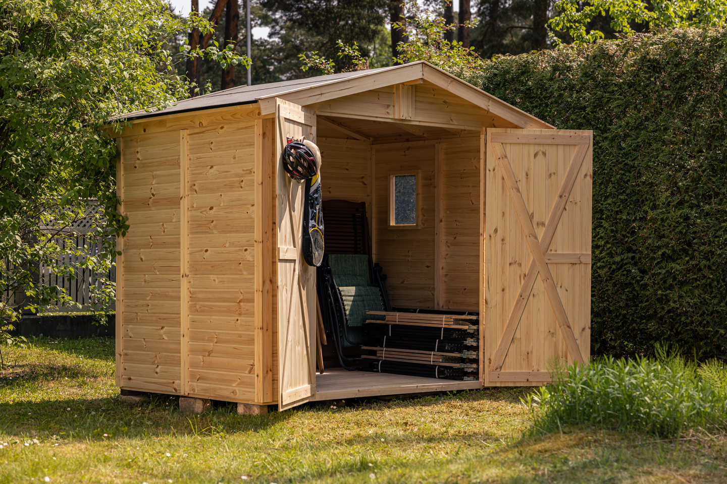 Varastovaja 244x170, ruskea