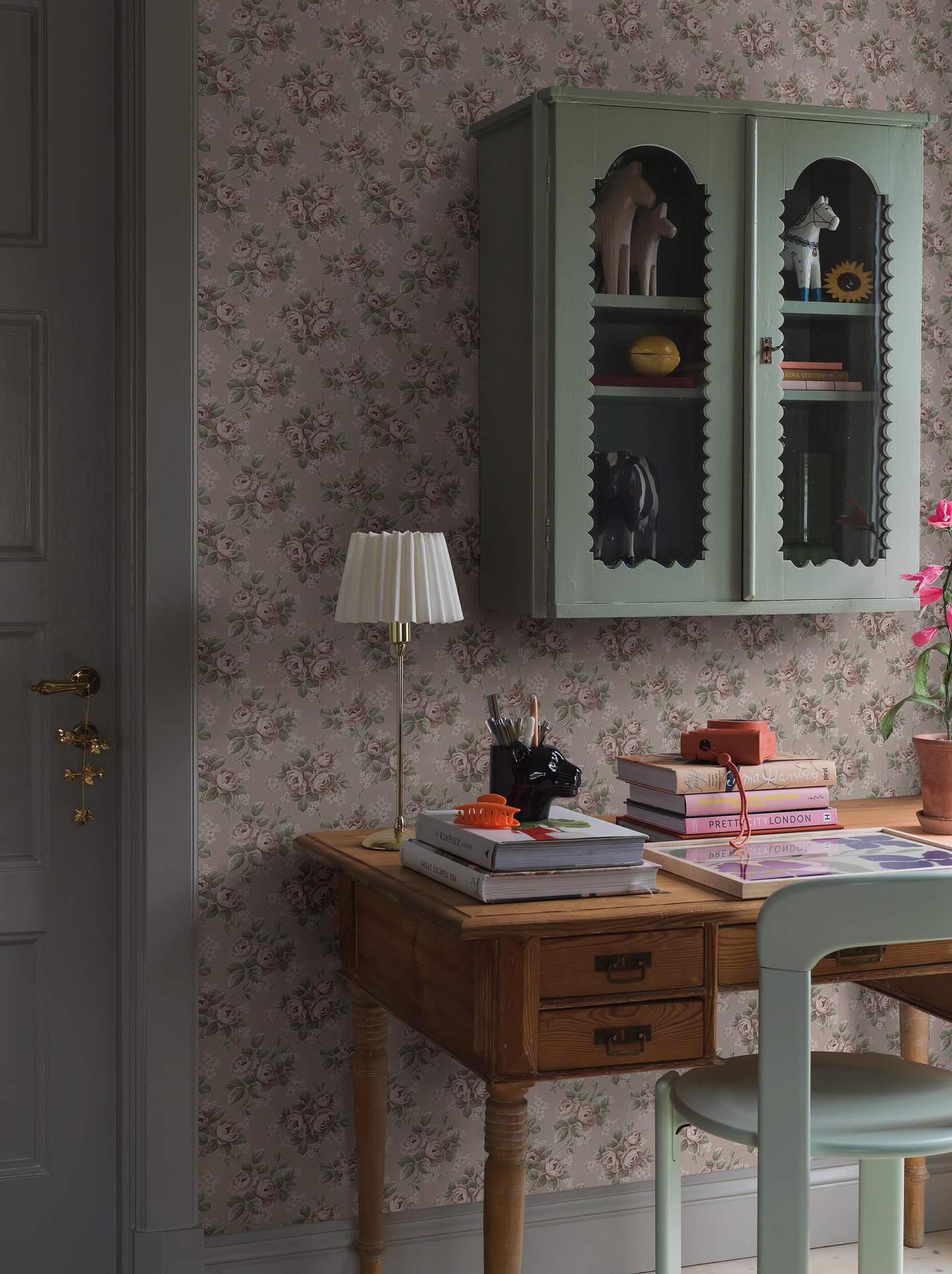 Kuitutapetti Boråstapeter Charm 8190 Helena 10,05m