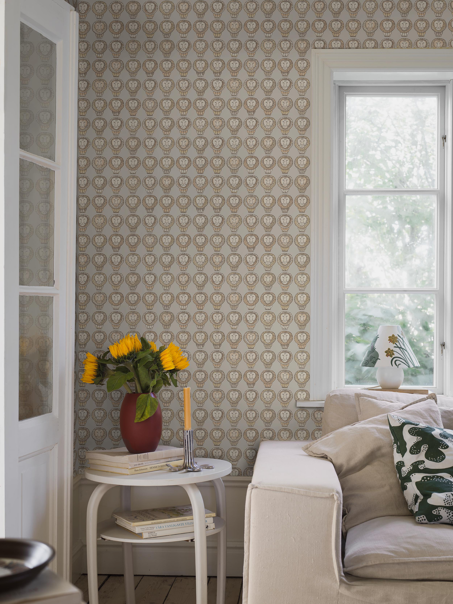 Kuitutapetti Scandinavian Designers 1377 Lisa Larson Lejon 10,05m