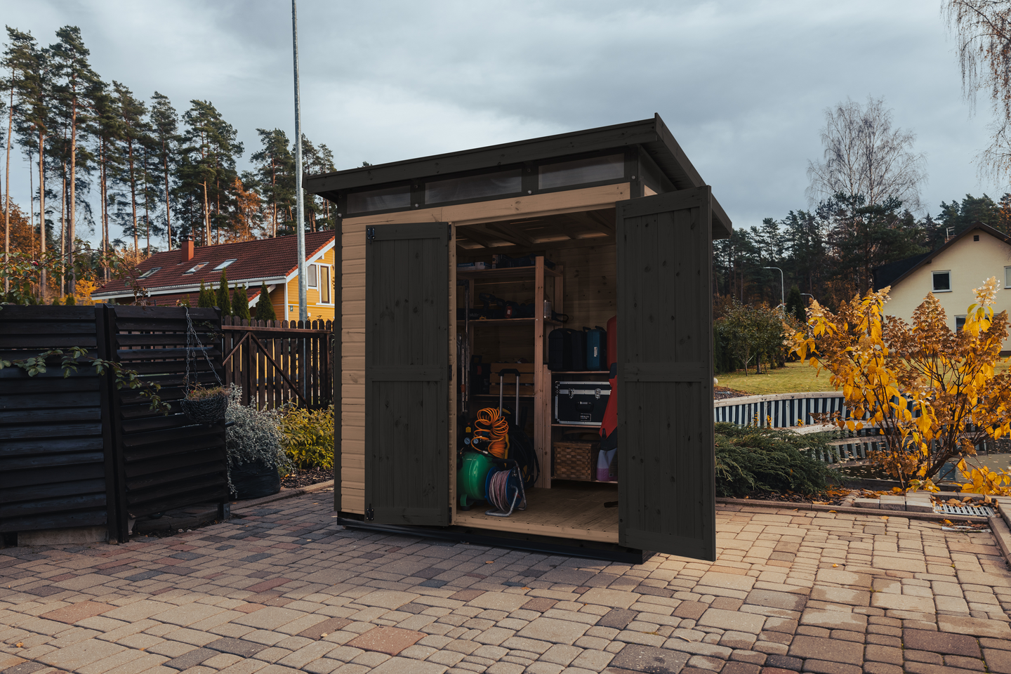 Puinen vaja Strongbox L -167x203, ruskea