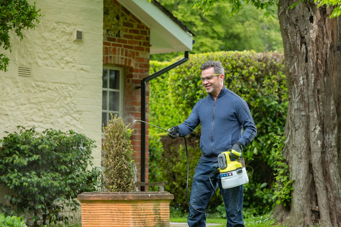 Puutarharuisku Ryobi OWS1880 18V ONE+ ei akkua