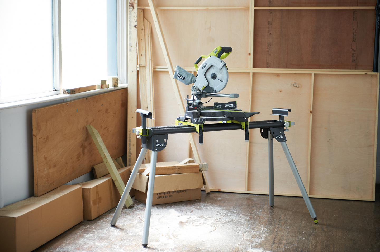 Sahapöytä Ryobi RLS01