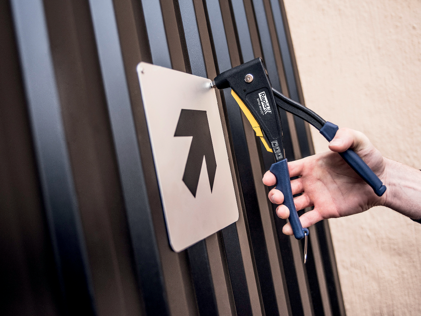 Vetoniittipihti Rapid RP40 Multi