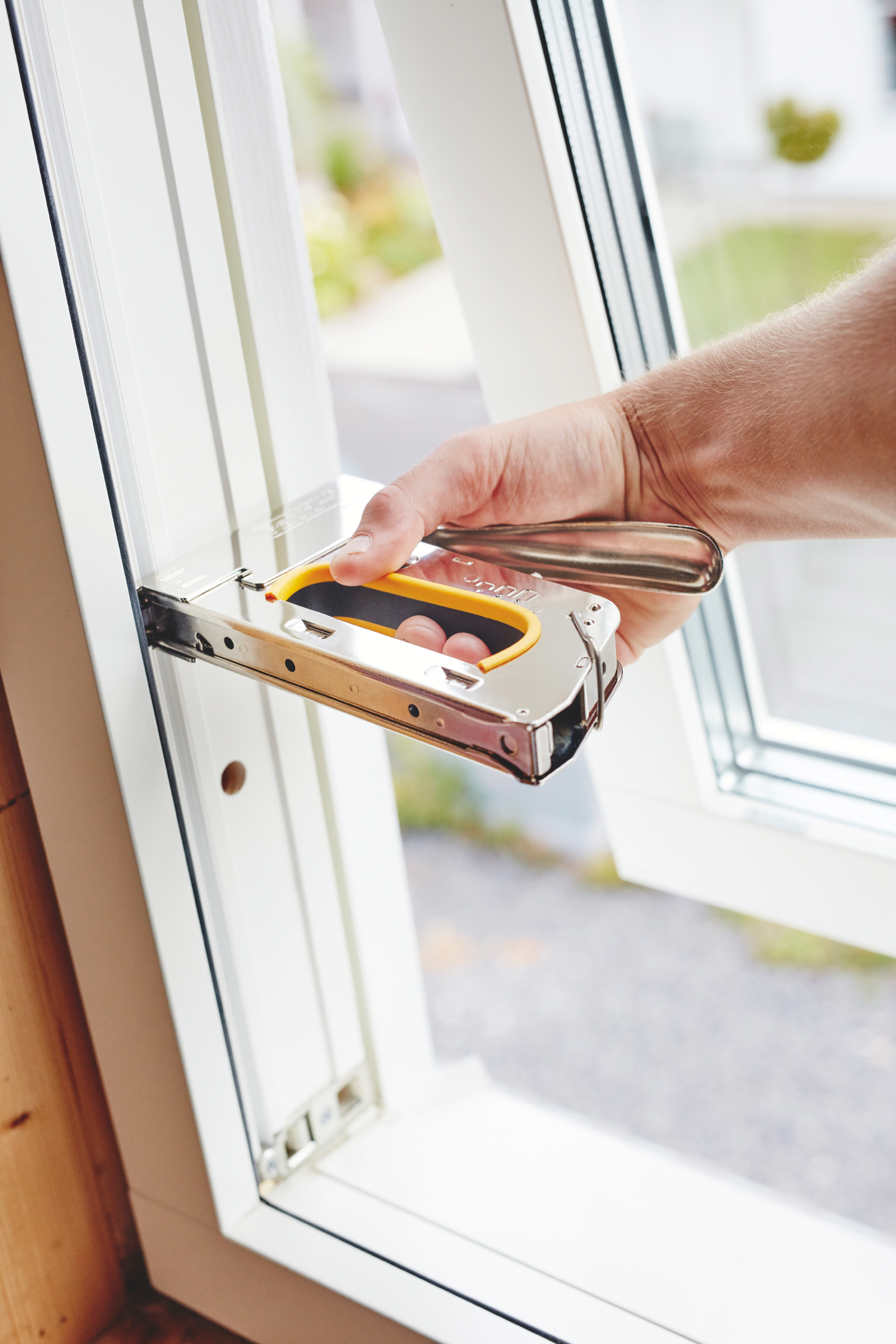 Sinkiläpistooli Rapid R30E pitkällä nokalla