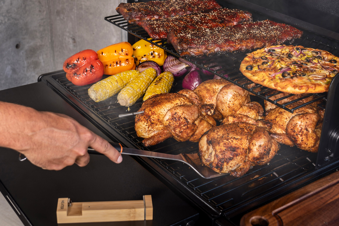 Paistolasta Traeger BBQ Spatula