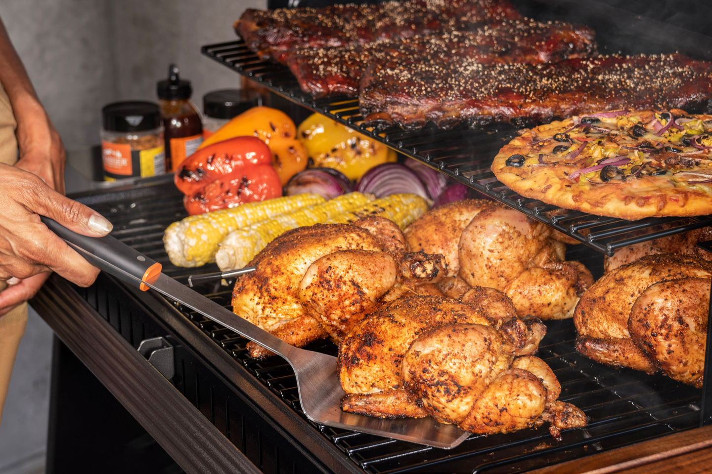 Paistolasta Traeger BBQ Spatula