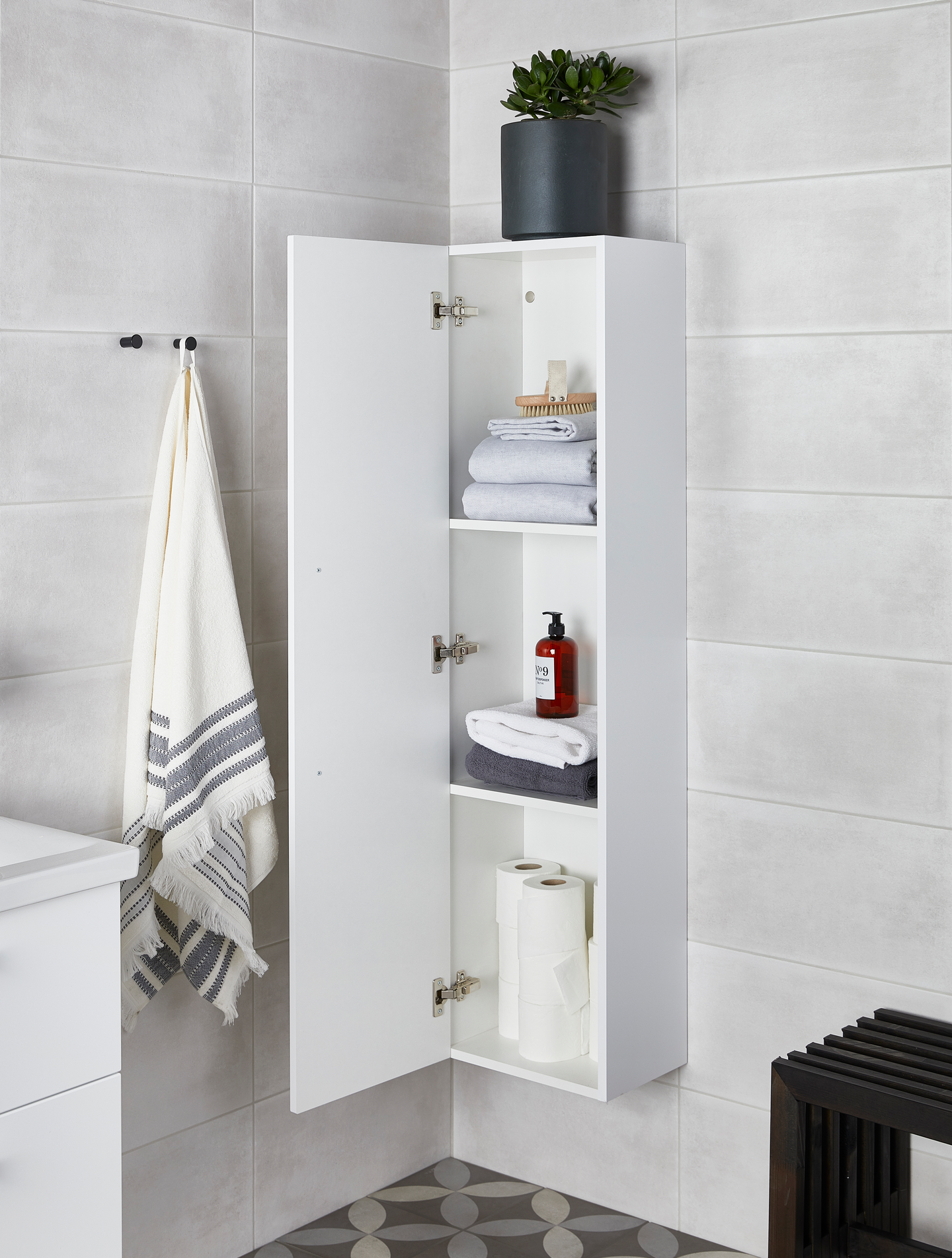 HÖGSKÅP CELLO WAVE VIT H137,5CM