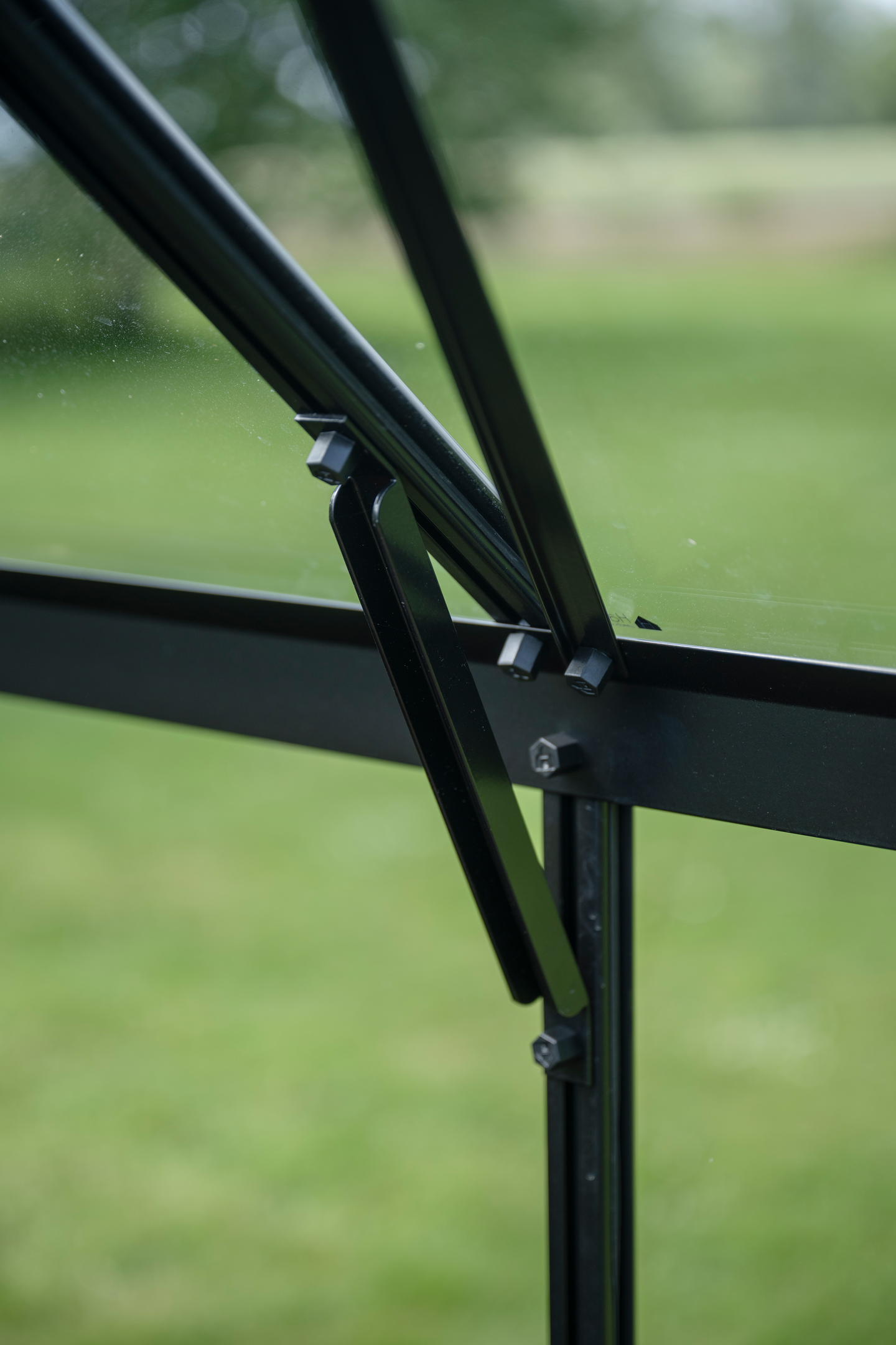 Kasvihuone Icon 6,2m2 turvalasit