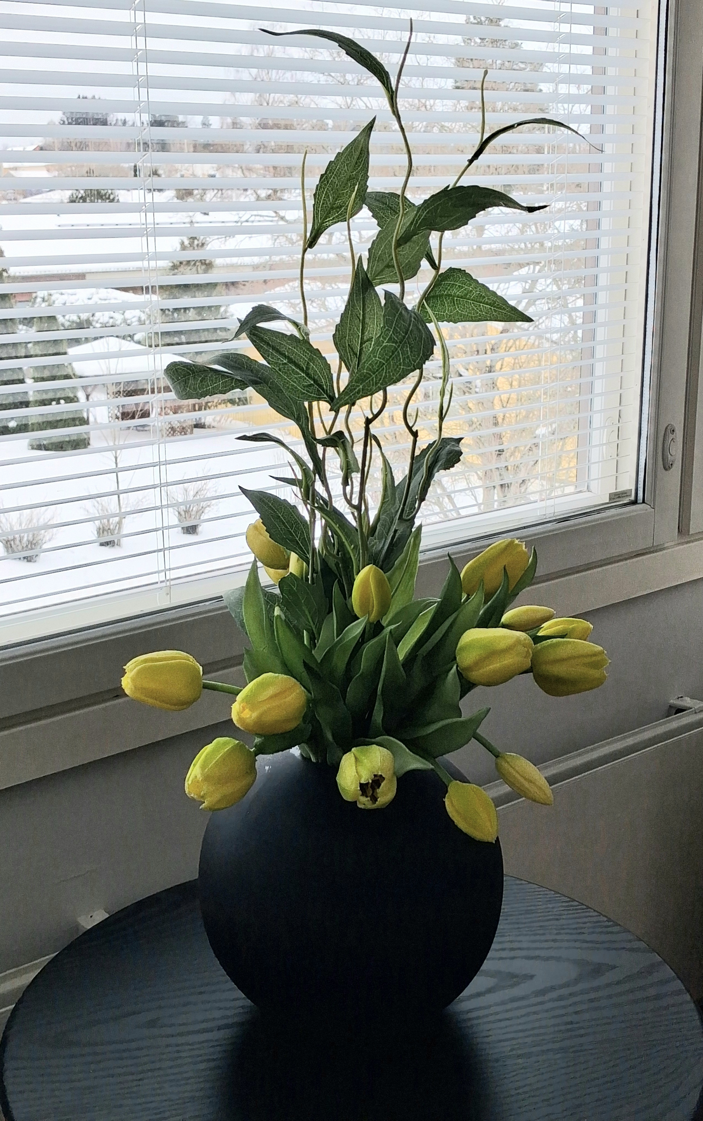 Tulppaanikimppu 5 kpl 30cm keltainen