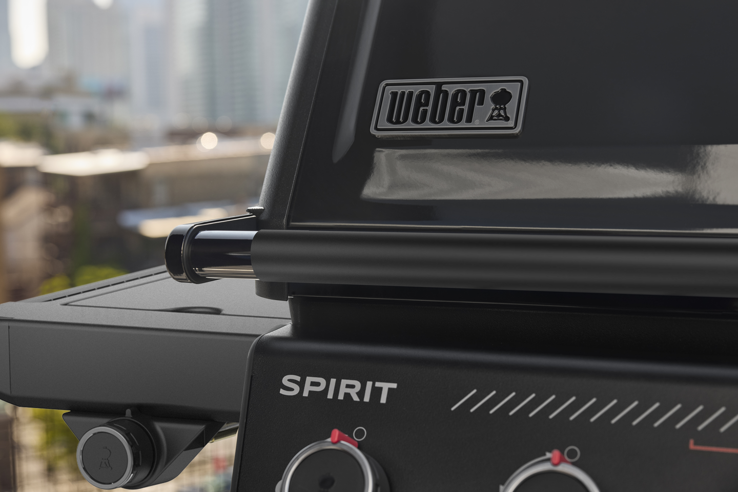 Kaasugrilli Weber Spirit EPX-435R