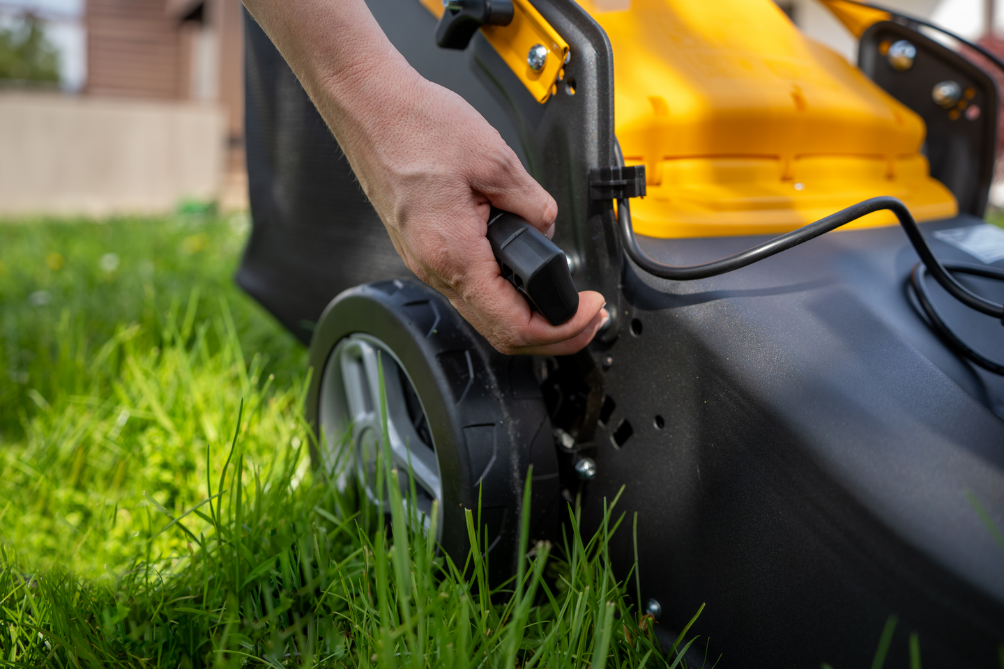 Akkuruohonleikkuri STIGA Collector 48 S AE KIT 48V 1x5Ah