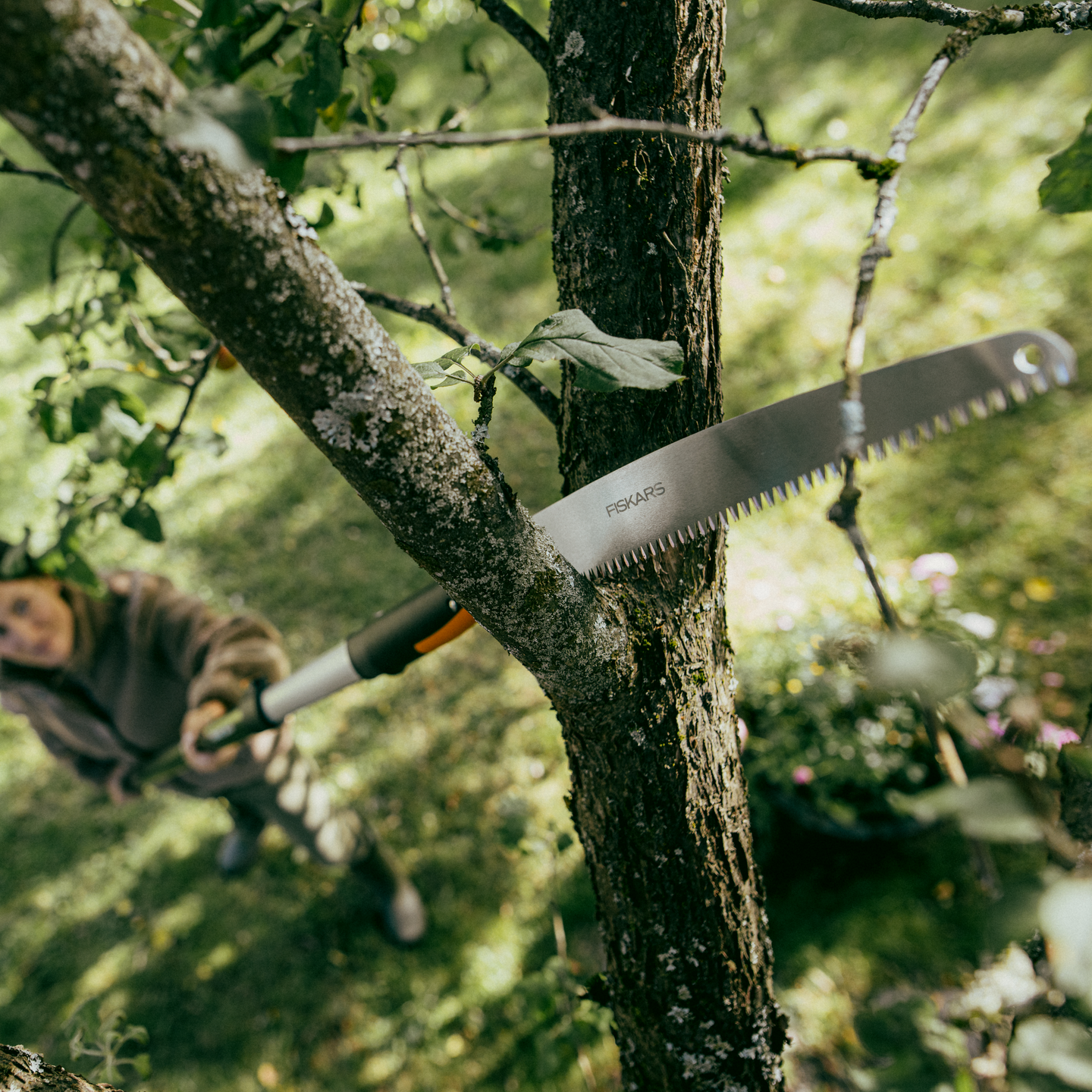 Suora saha Fiskars OneClick