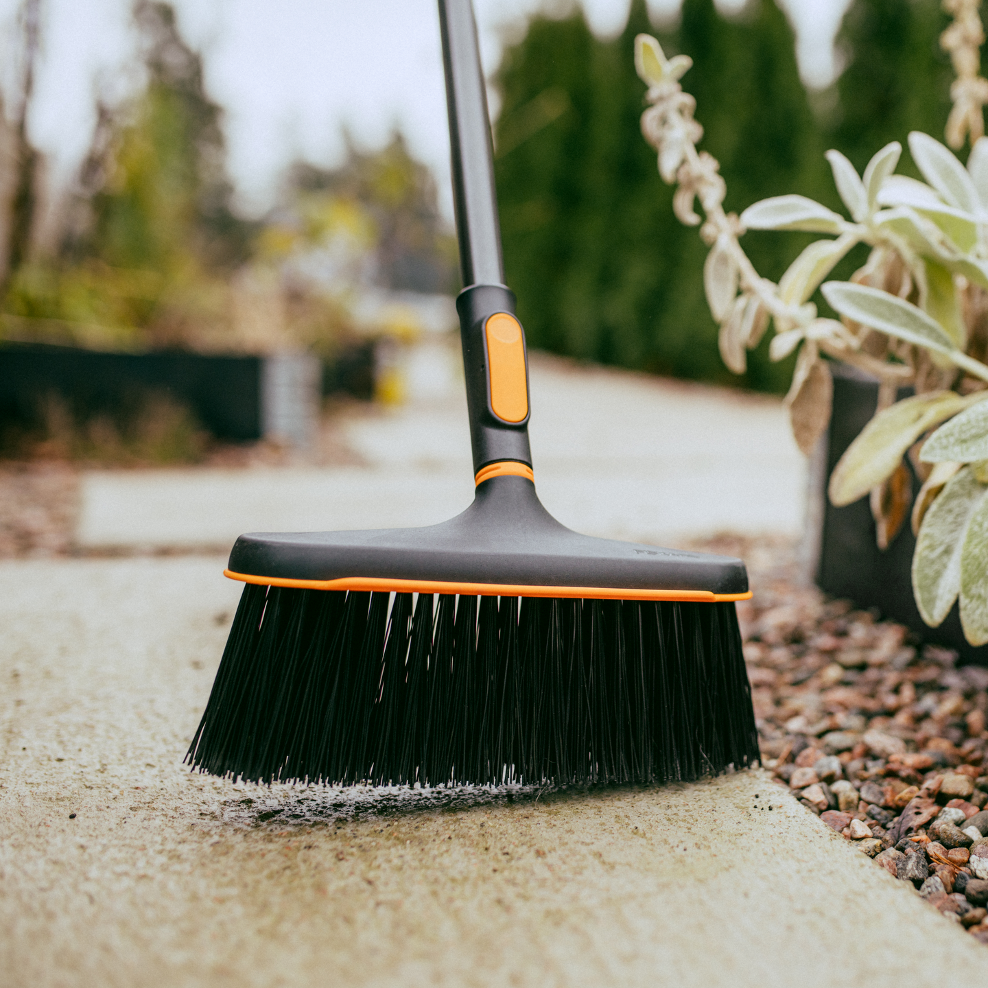 Katuharja Fiskars OneClick