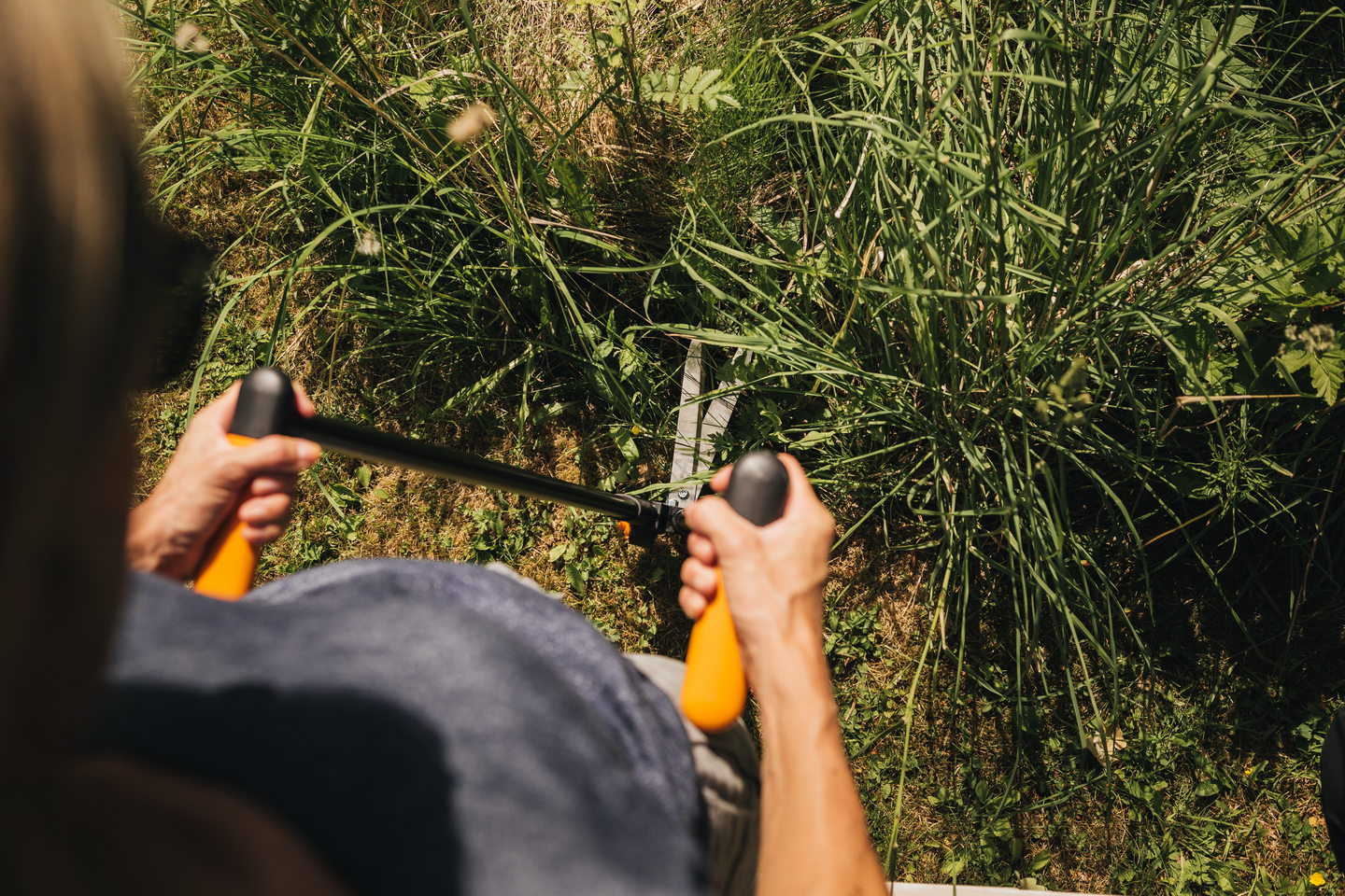 Ruoho- ja pensassakset Fiskars GS53