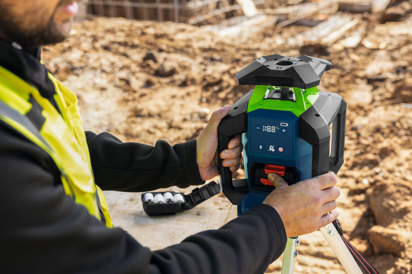 Pyörivä laser Bosch PRO GRL18V-4-34CVG 4,0Ah L-Boxx