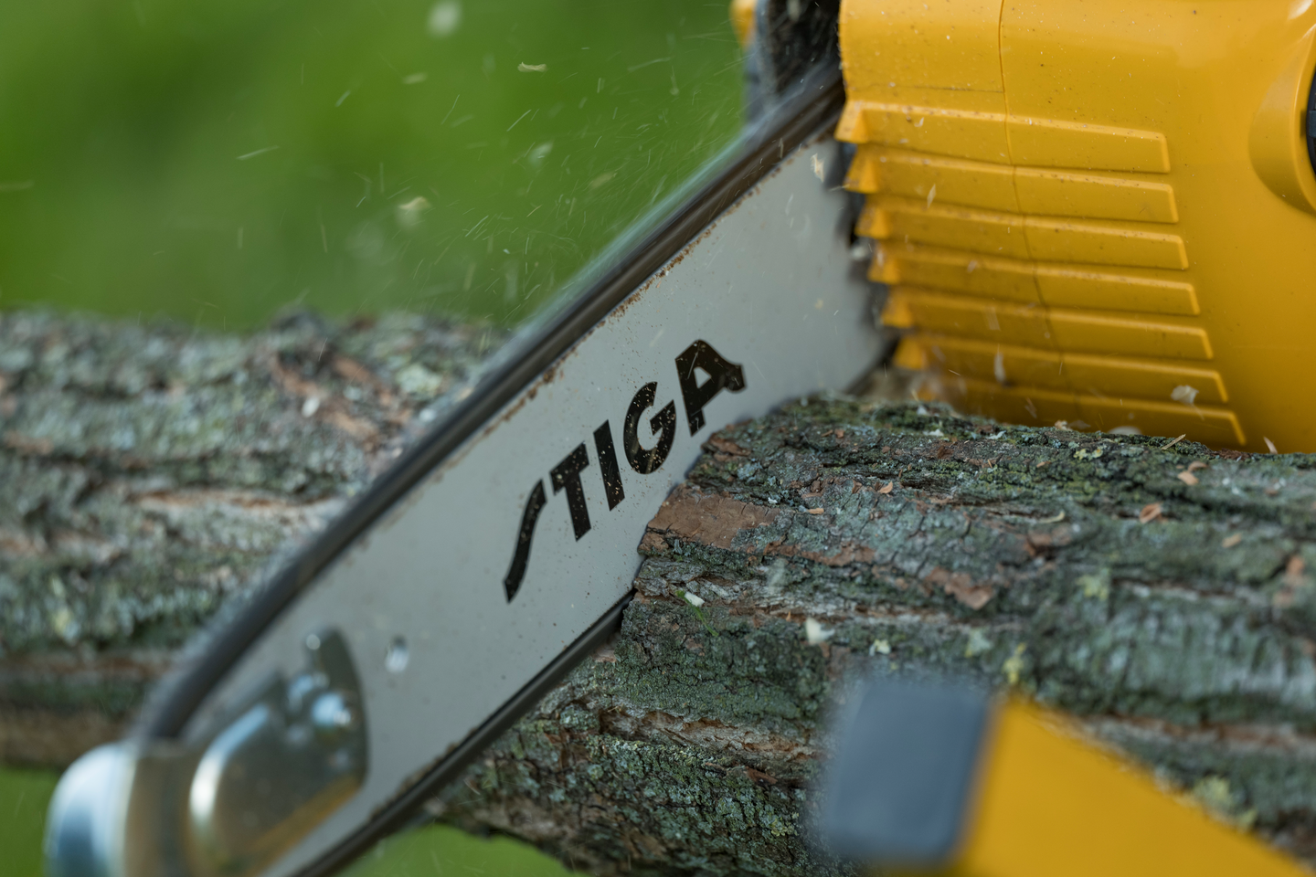 Akkuketjusaha STIGA CS 100 E runko