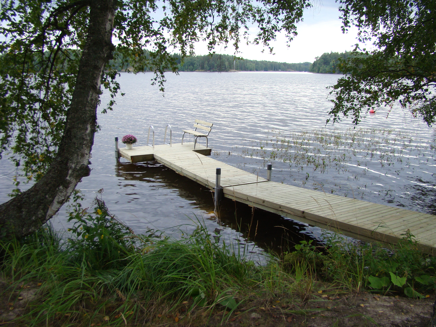 Laituri Savorak Jokamies 9,6 m,  1,16 x 2,39 m + kävelysilta 1,12 x 8,36 m