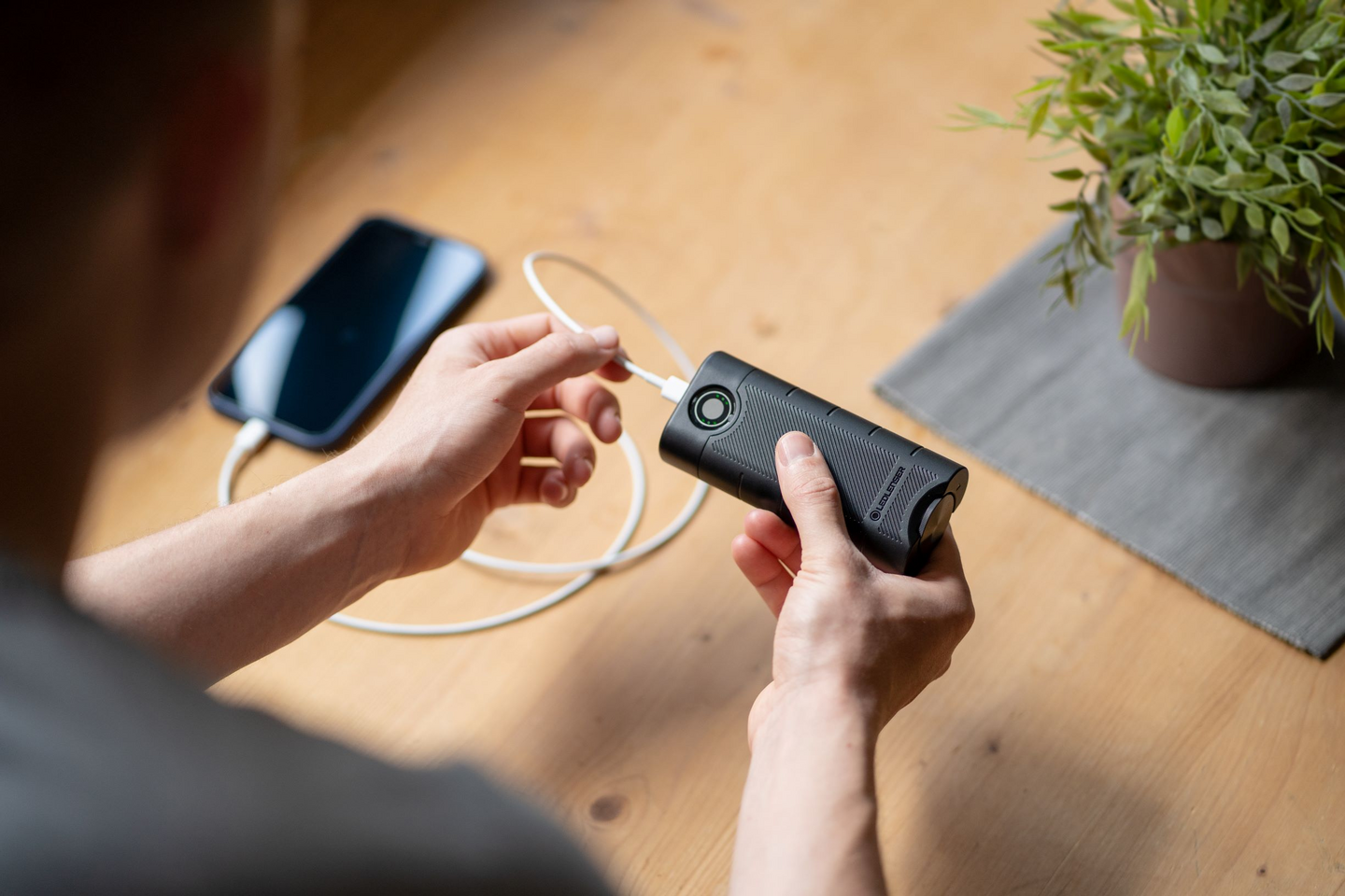 Varavirtalähde Ledlenser Flex10, 9000 mAh