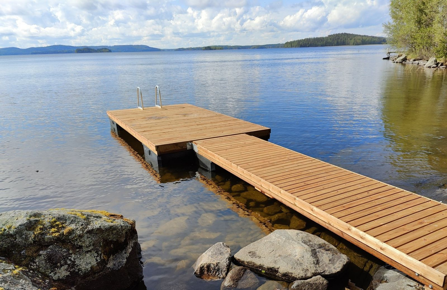 Laituri Savorak Sauna 4: 9,6 m, 2,4 x 4,8 m + 1,12 x 4,76m, Tee se itse -paketti