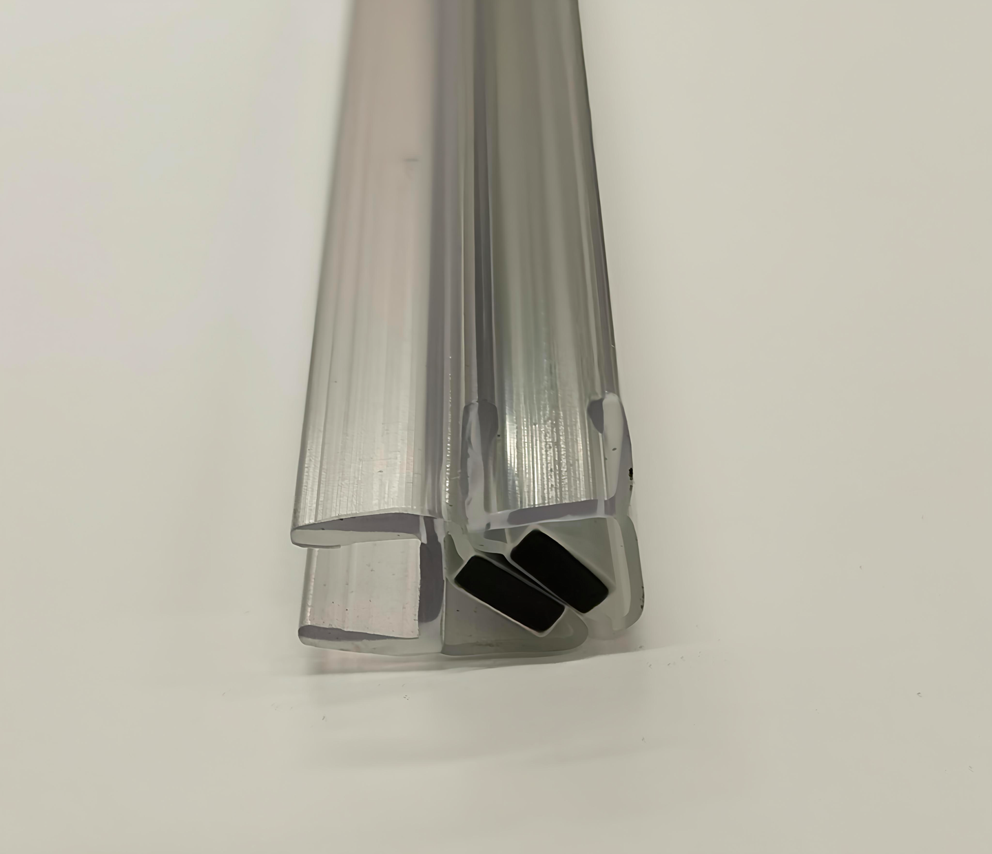 Magneettitiiviste Goodiy Pearl T -suihkuseinälle 2kpl