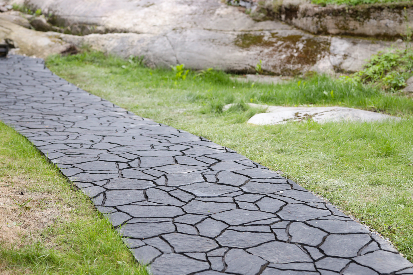 Luotokivi Rudus mustaharmaa