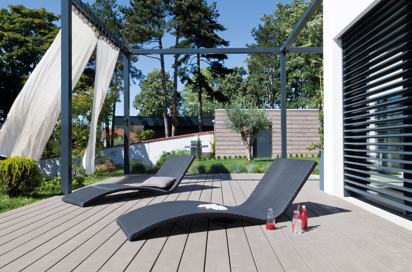 V33 Terassimaali 2,5L Antrasiitti