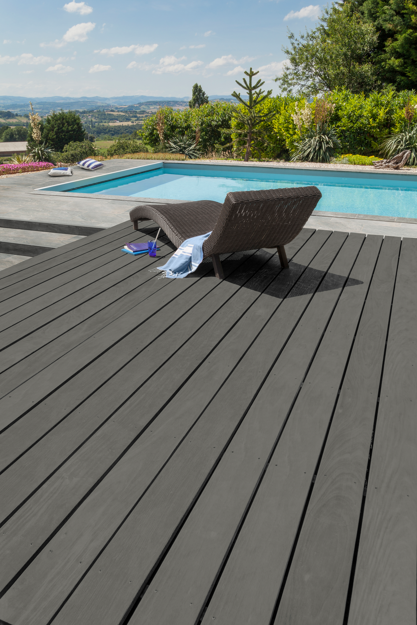 V33 Terassimaali 2,5L Antrasiitti