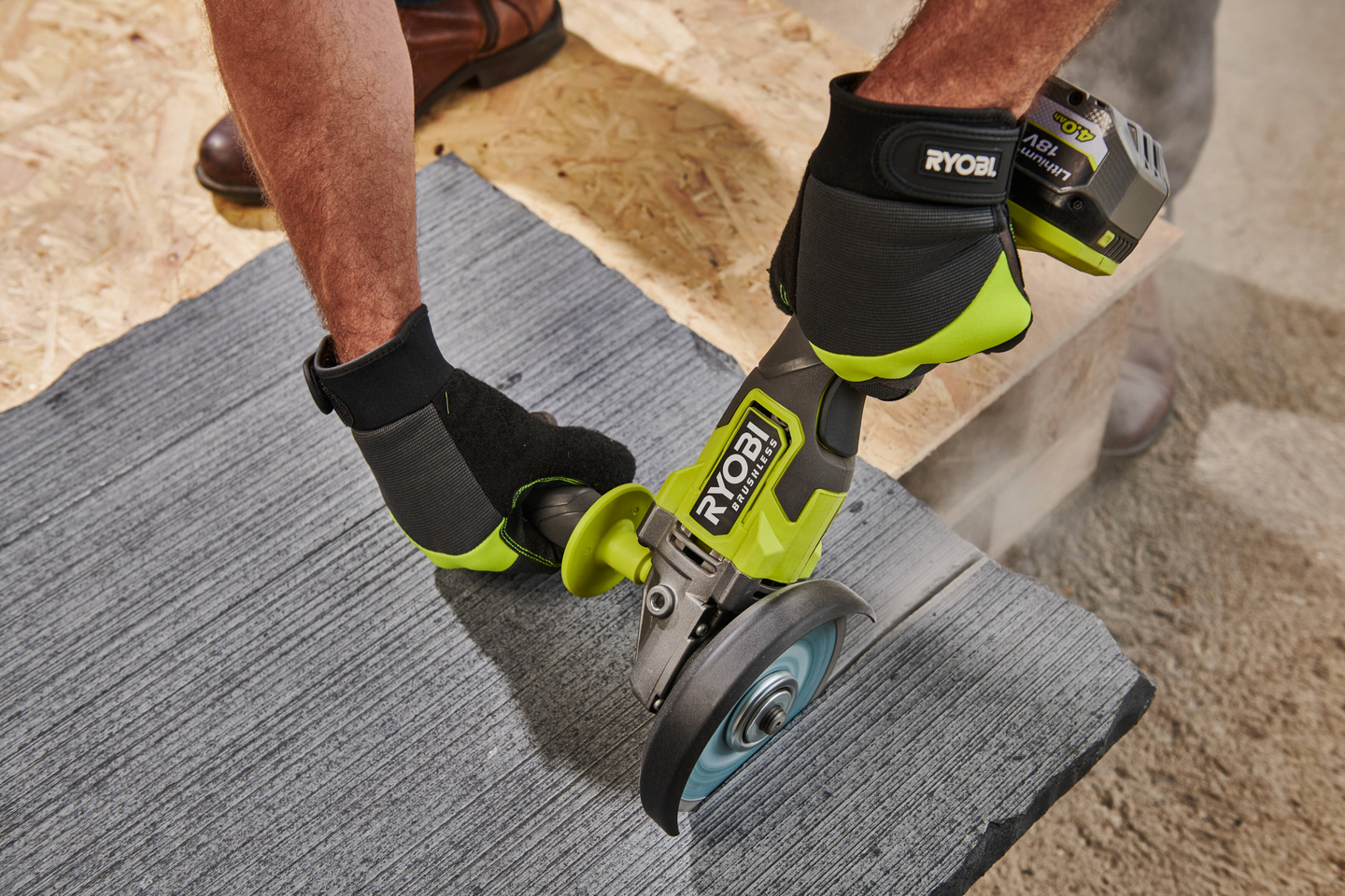 Akkukulmahiomakone Ryobi RAG18BL-1X40GP 18V ONE+ 4,0Ah
