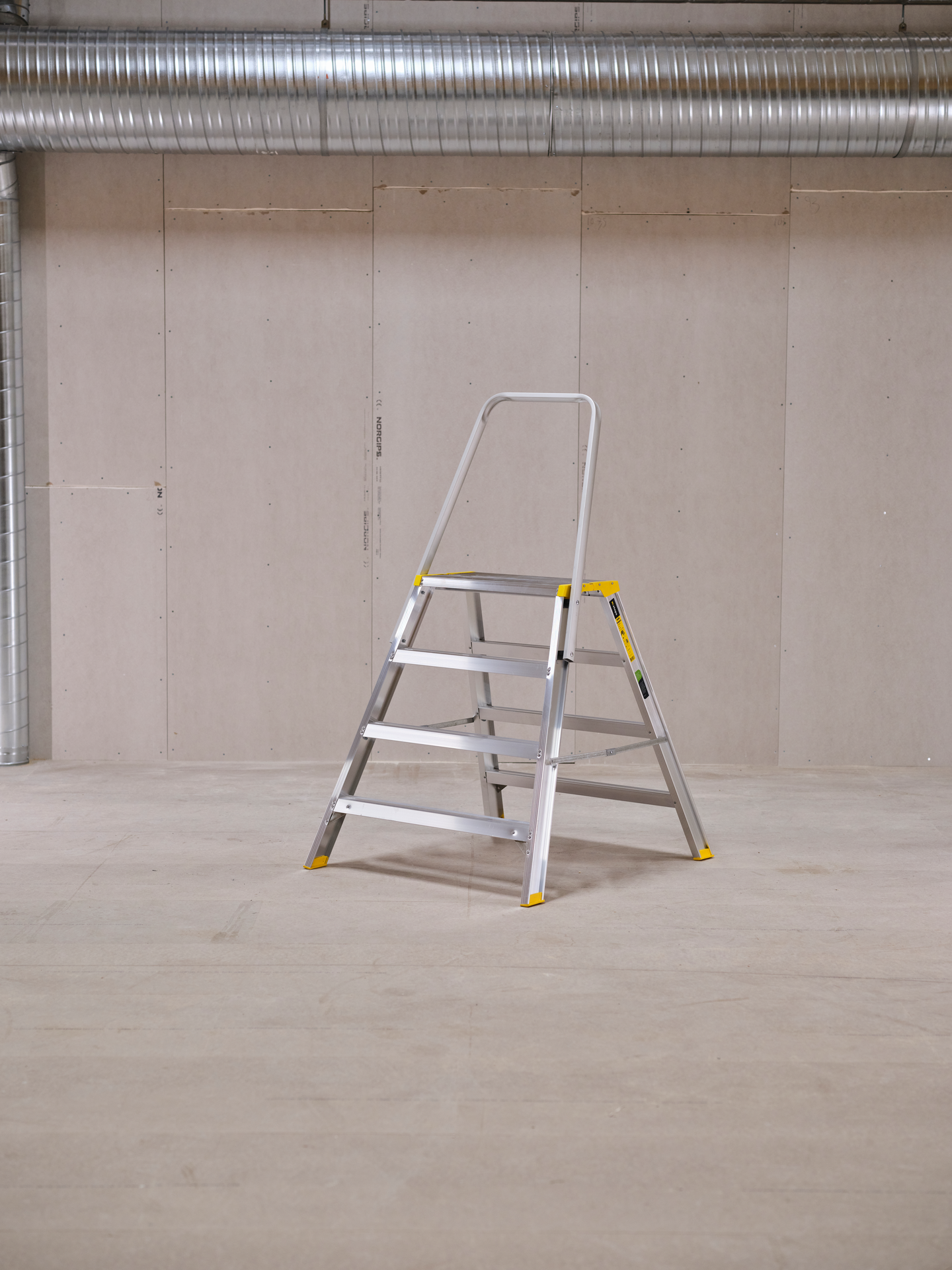 ARBETSBOCK MED RÄCKE W 3500R-4