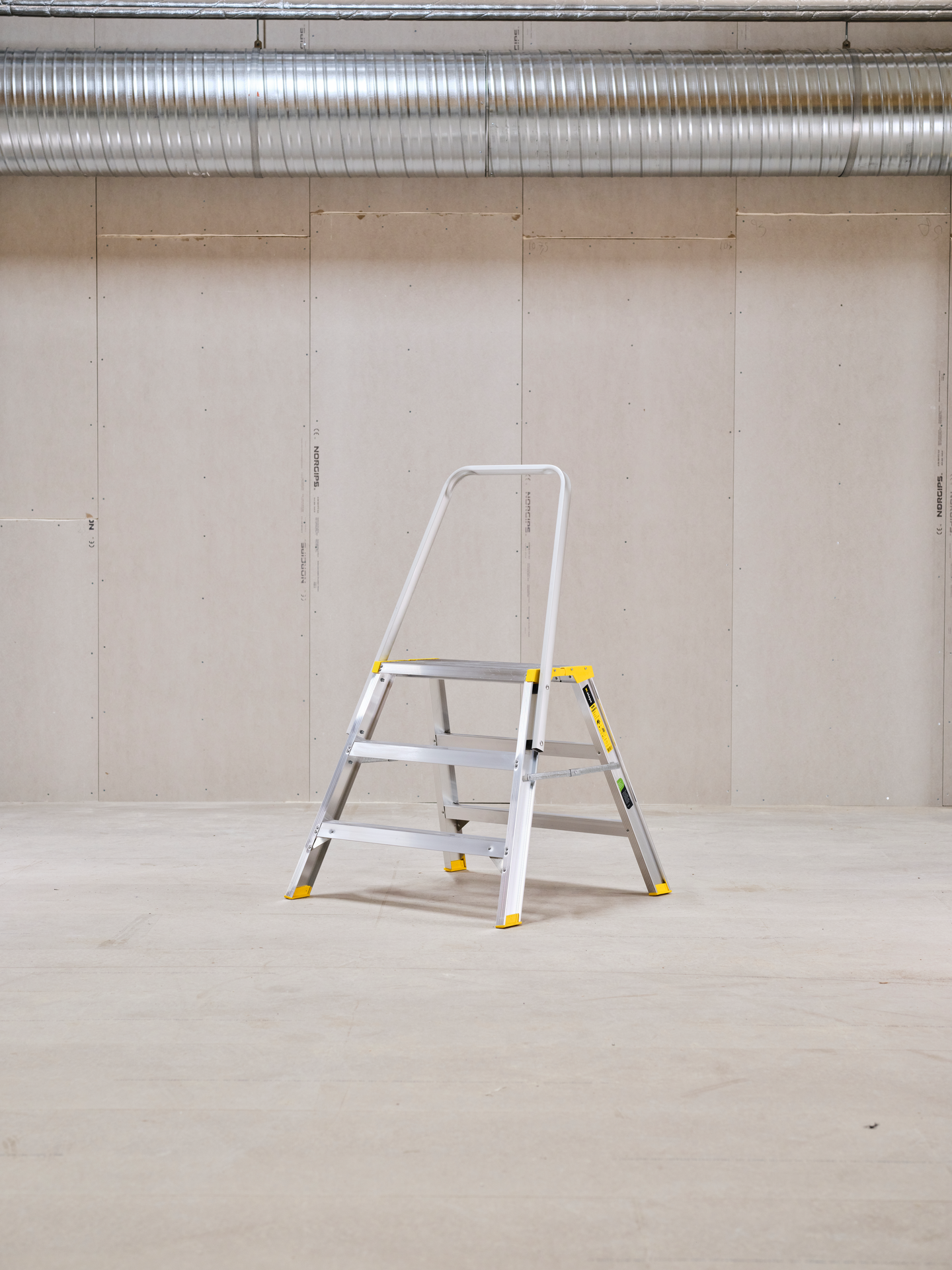 ARBETSBOCK MED RÄCKE W 3500R-3