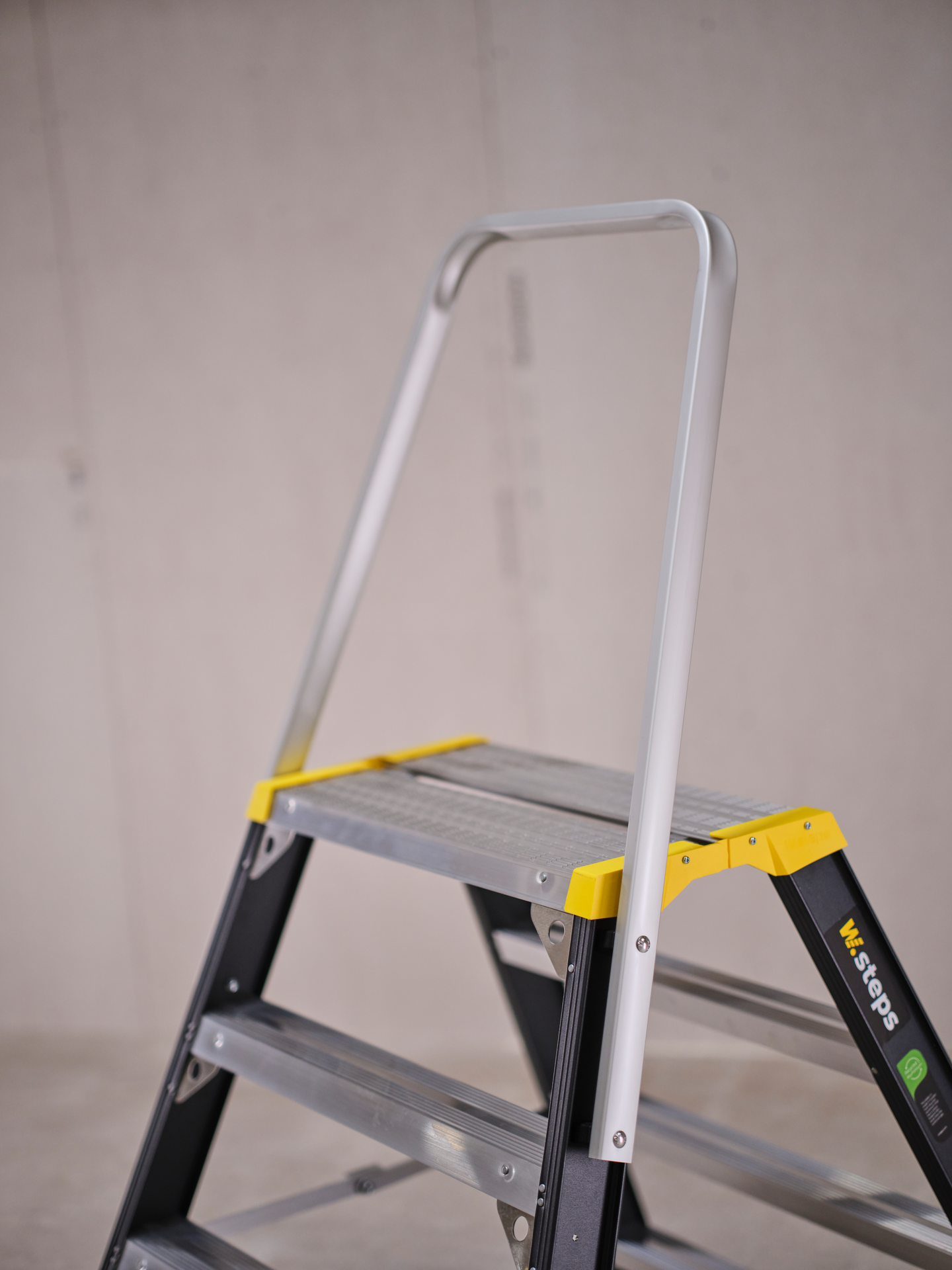 ARBETSBOCK MED RÄCKE W 5500R+3