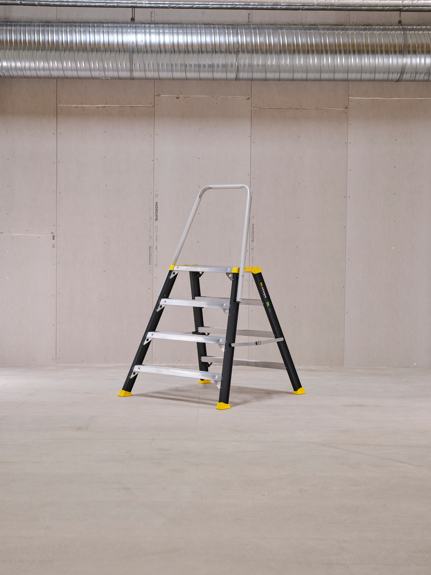 ARBETSBOCK MED RÄCKE W 5500R+4