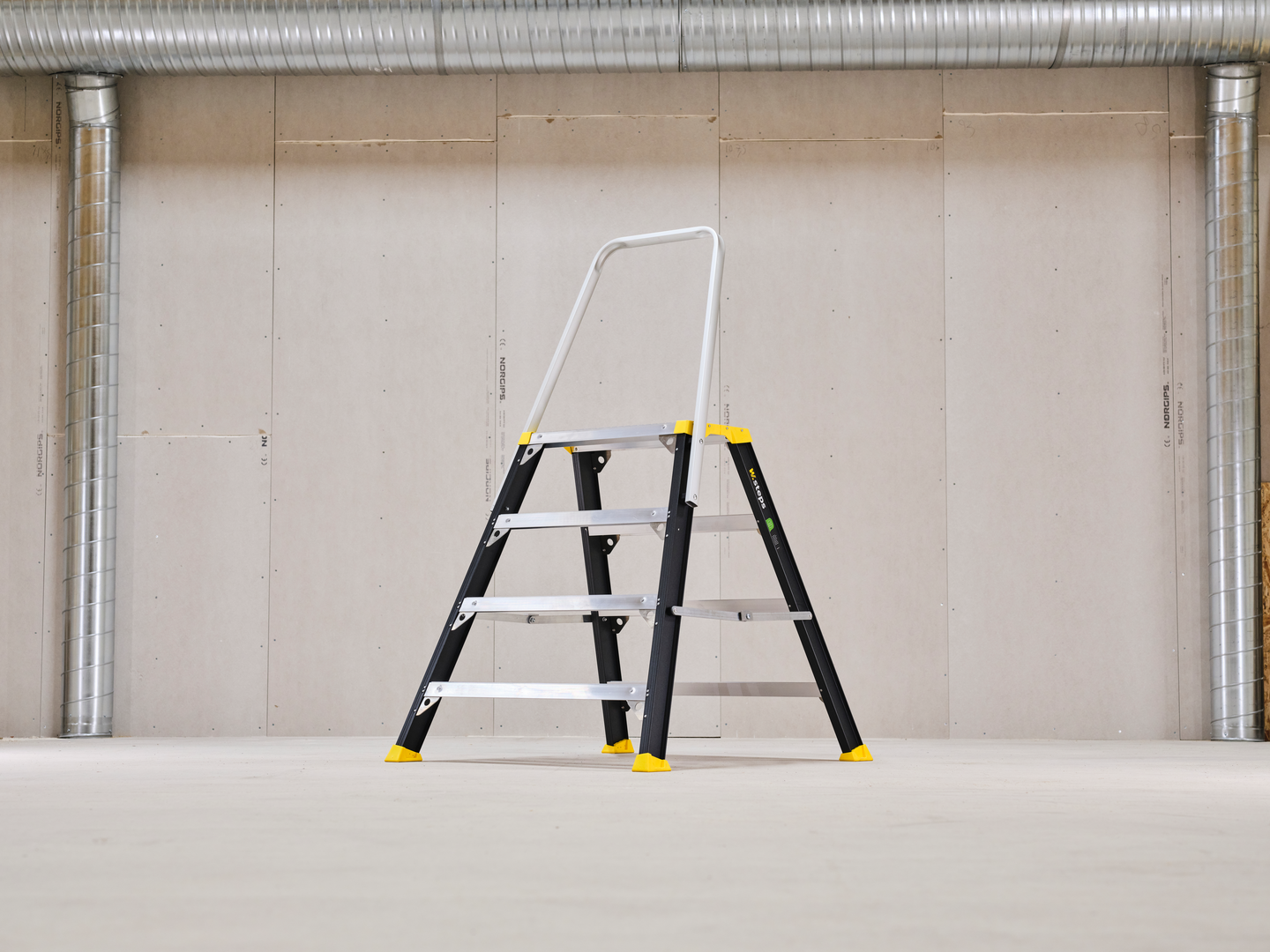 ARBETSBOCK MED RÄCKE W 5500R+4