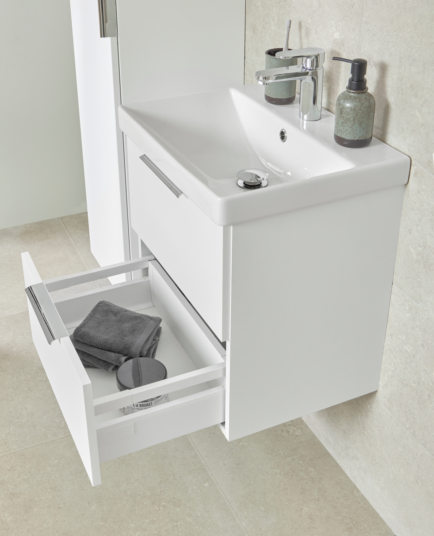 Allaskaappi Cello Tide 59cm valkoinen vedenkestävä