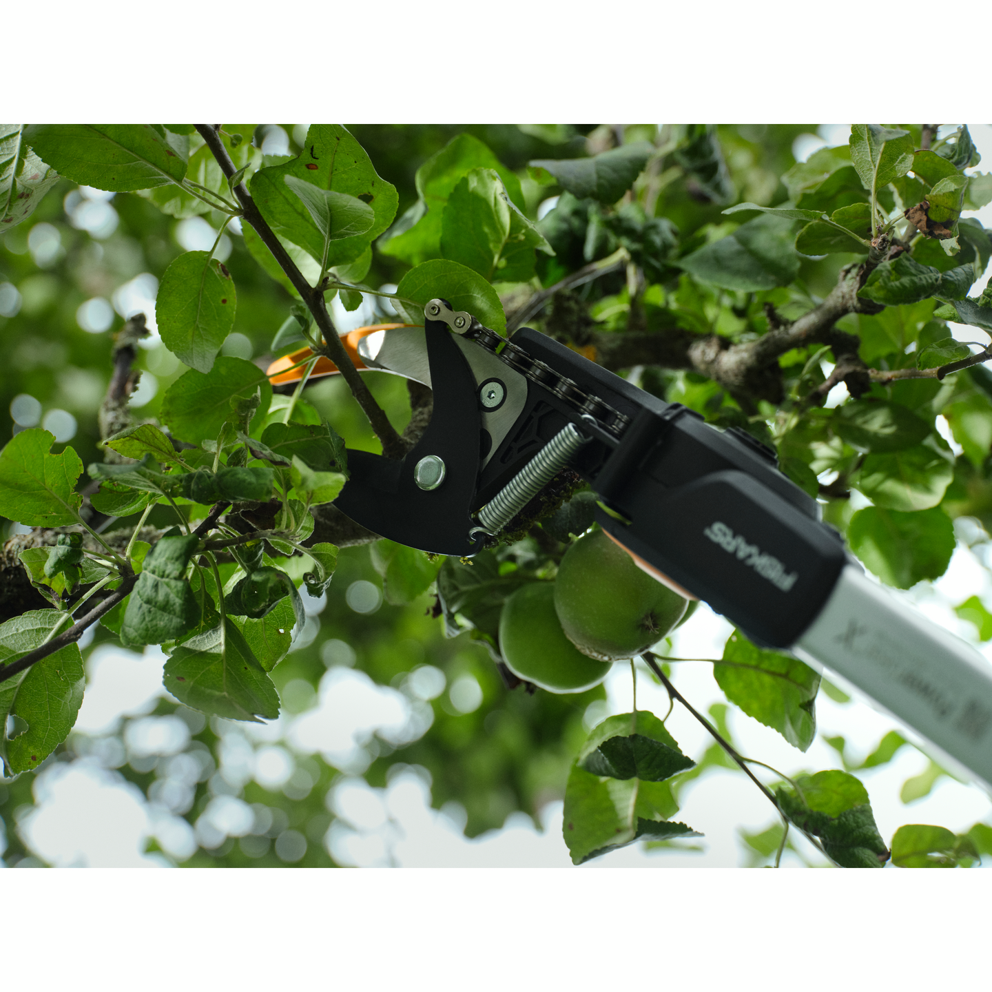 Monitoimileikkuri Fiskars X-Series DualAction UPX96