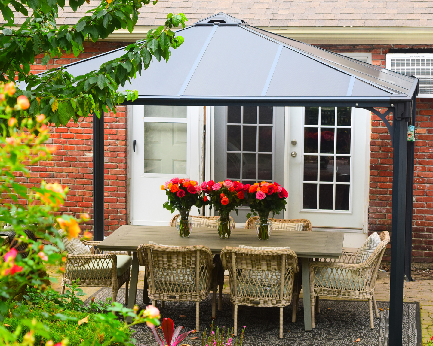 Pergola Palram-Canopia Palermo 3600 3,6x3,6m harmaa