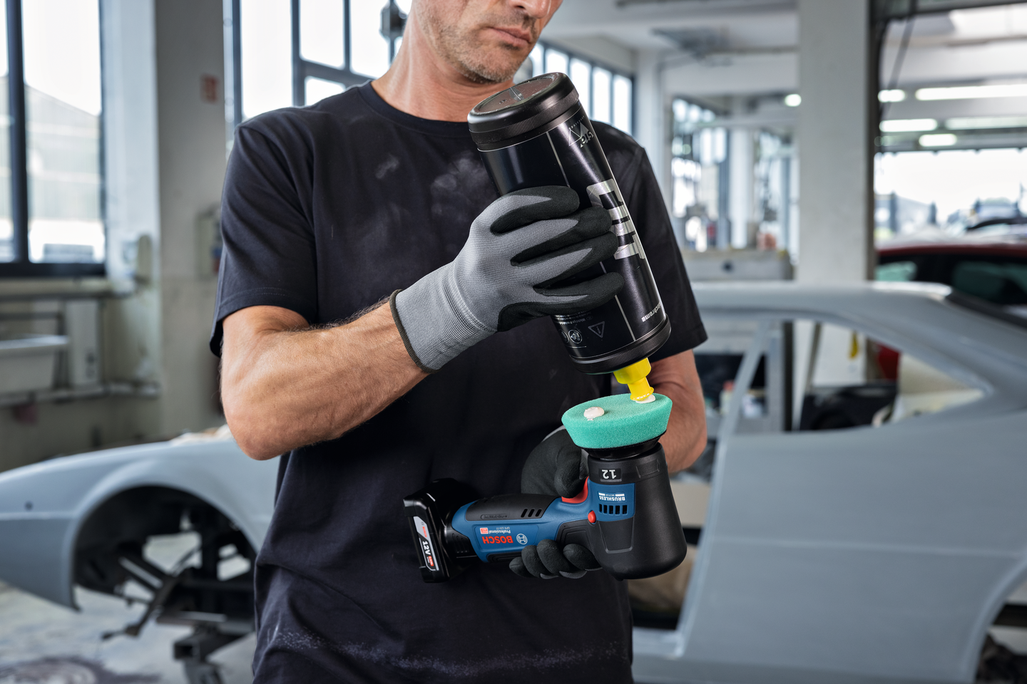 Akkuepäkeskokiillotuskone Bosch PRO GPX 12V-77 Solo