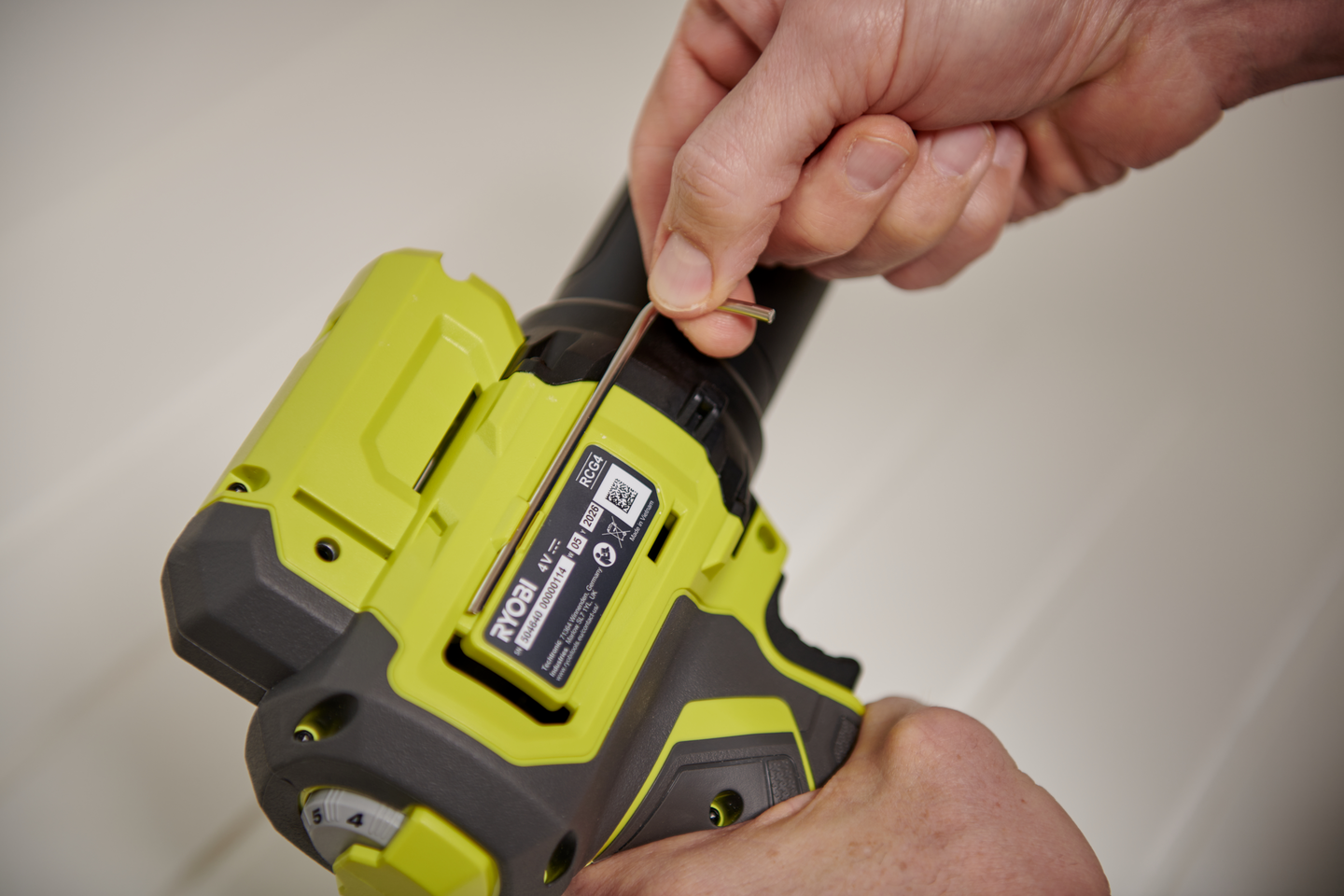 Massapuristin Ryobi RCG4-0 4V USB Lithium