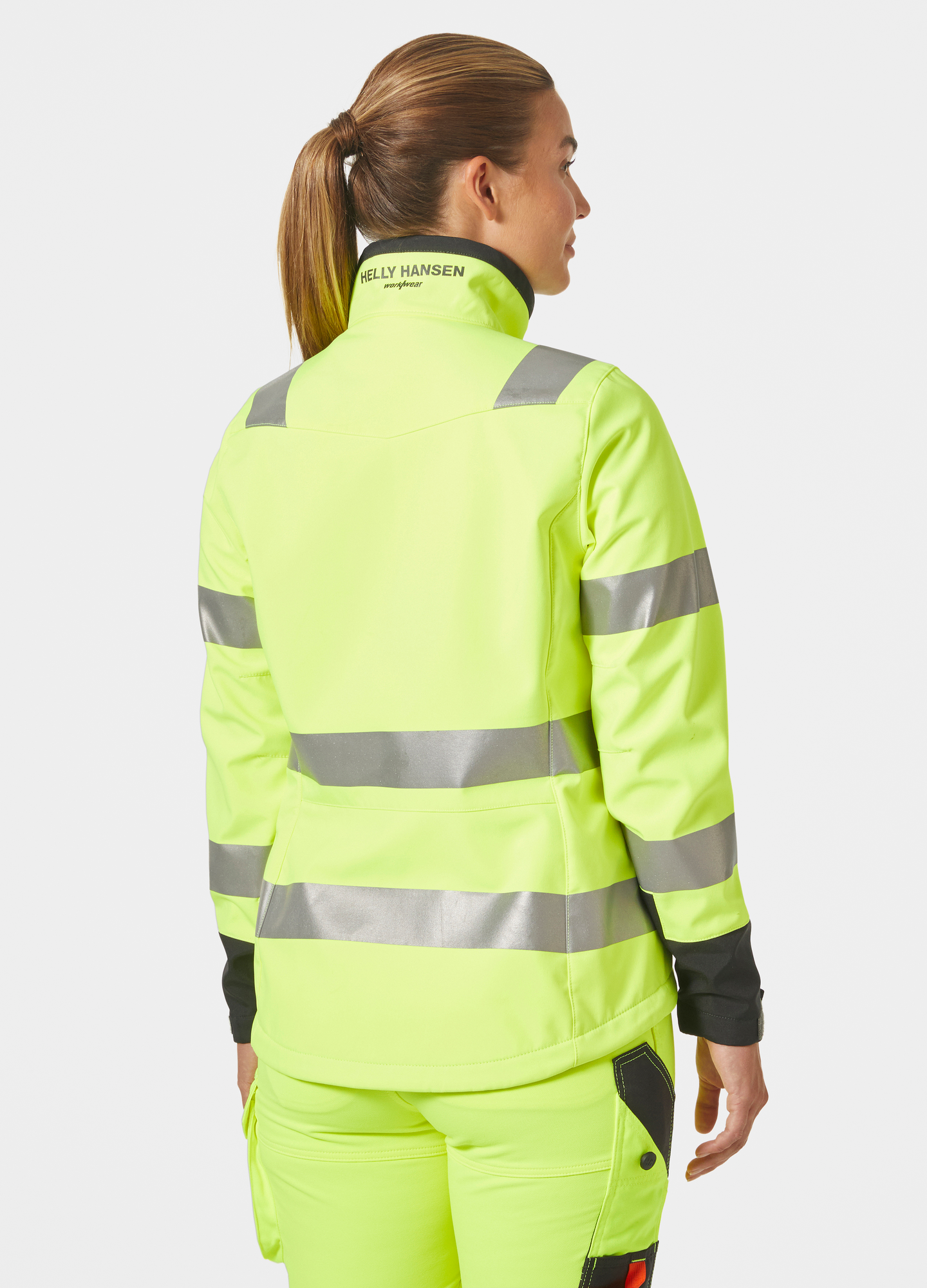 DAMJACKA SOFTSHELL VARSEL LUNA KL 2 GUL EN ISO 20471 STL M