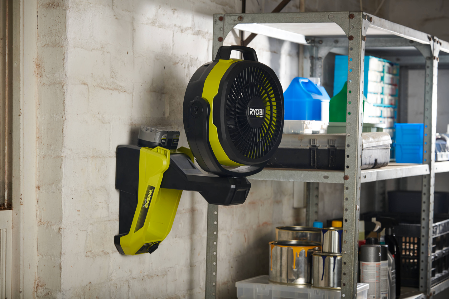 Tuuletin Ryobi RF18X-0 18V ONE+ oskilloiva runkoversio