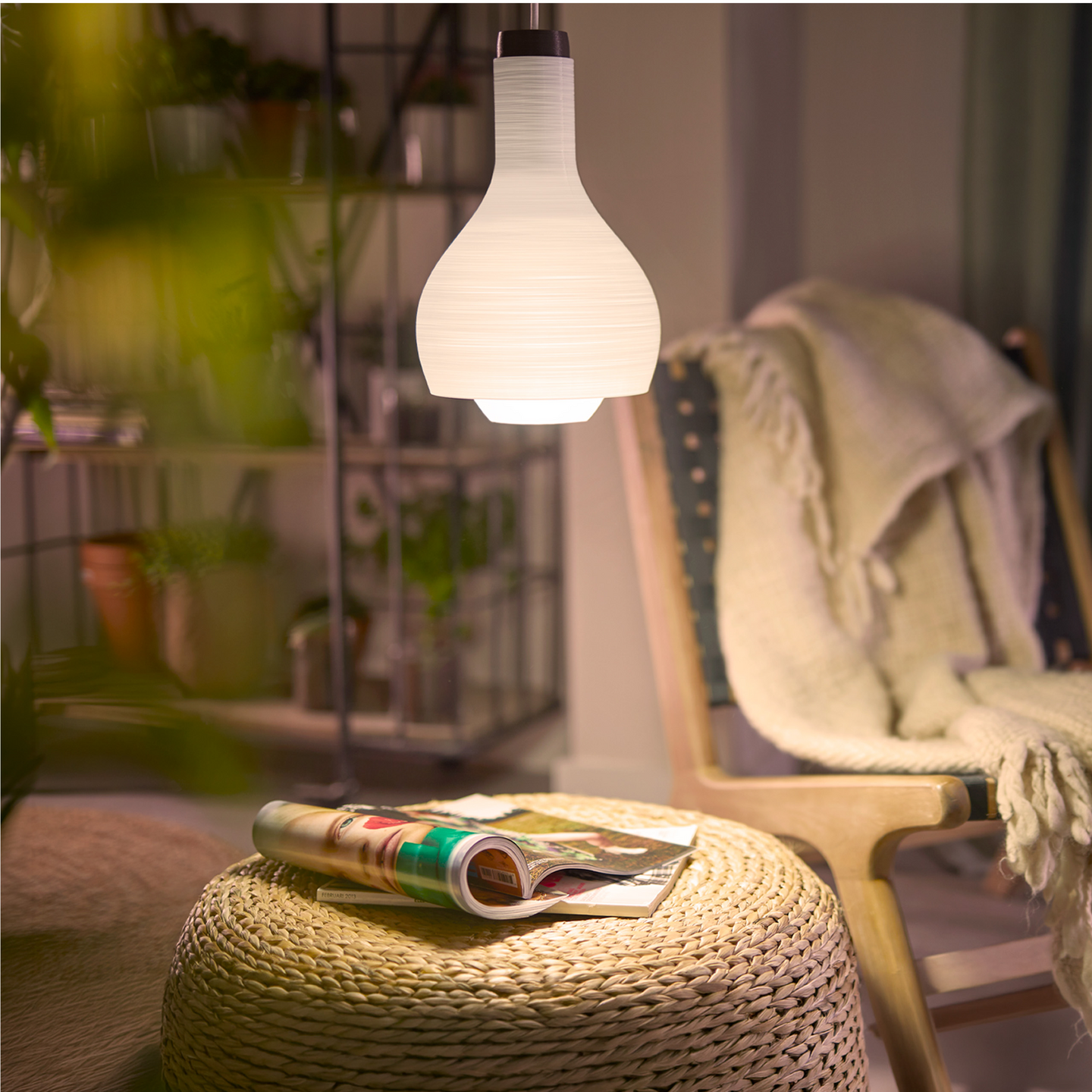Led-lamppu Philips Ultra Efficient 60W E27 2700K 840lm läpinäkyvä lasi