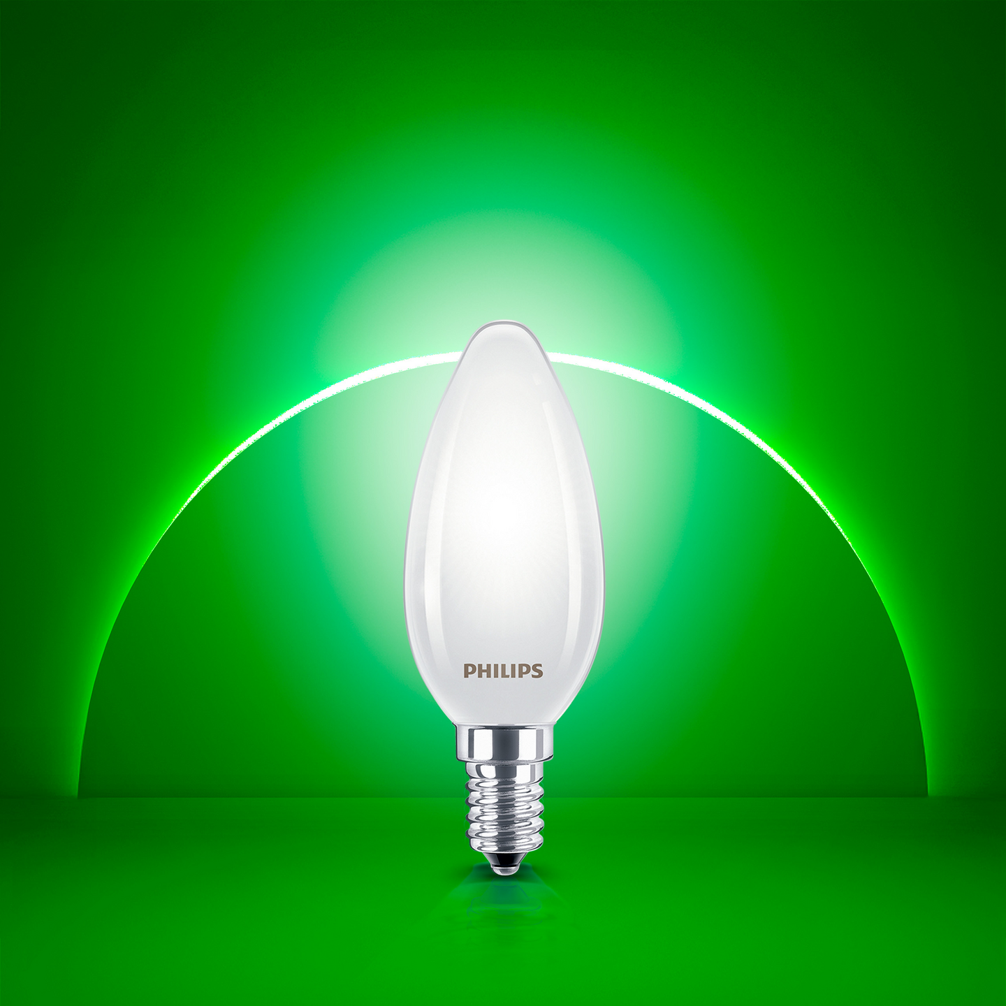 Led-kynttilälamppu Philips Ultra Efficient B35 485lm 2,3W E14 2700K huurrettu