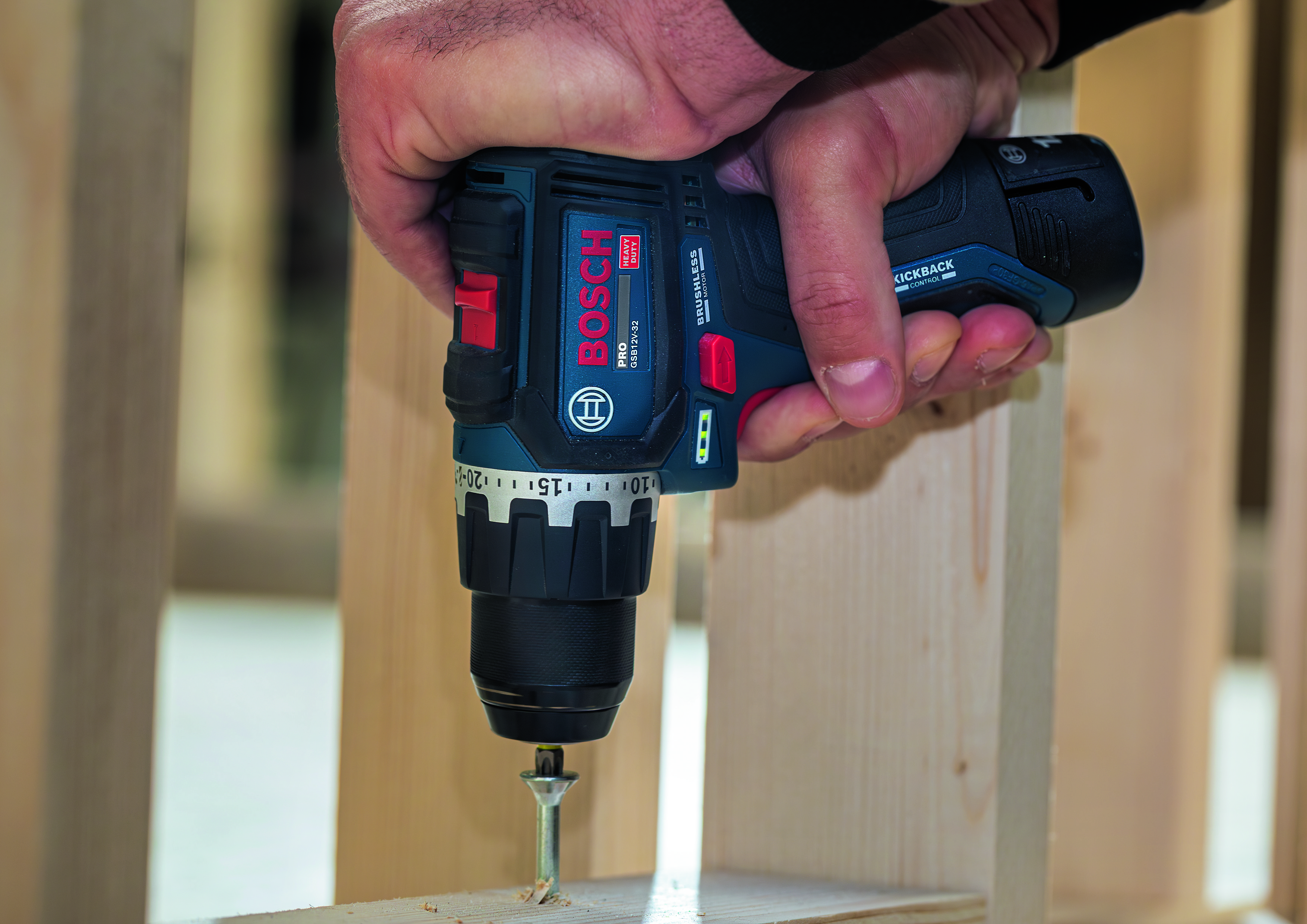 Akkuiskuporakone Bosch PRO GSB12V-32 2x2Ah L-Boxx