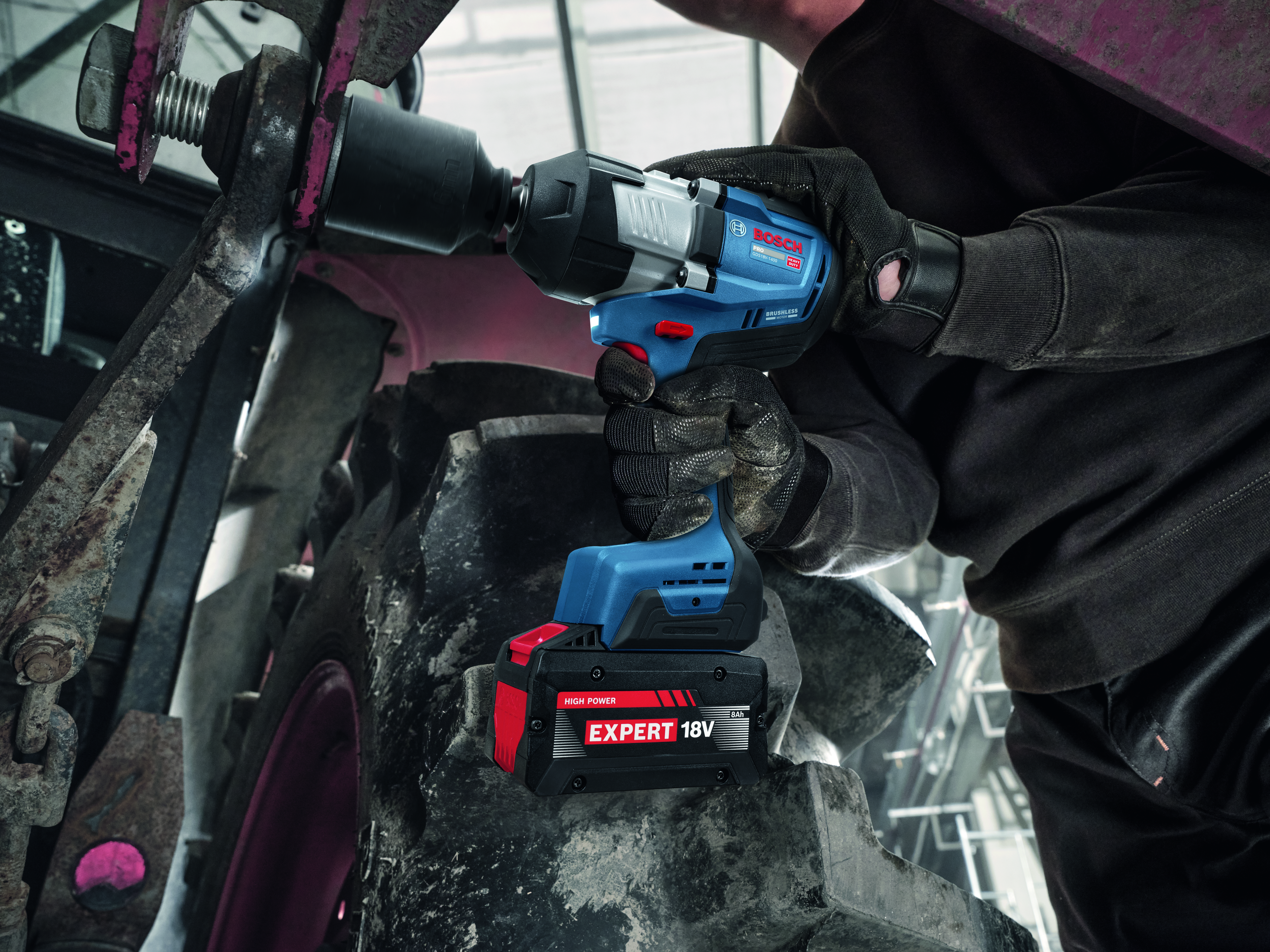 Akkuiskumutterinväännin Bosch PRO GDS18V-1400 2x5,5Ah EXBA L-Boxx