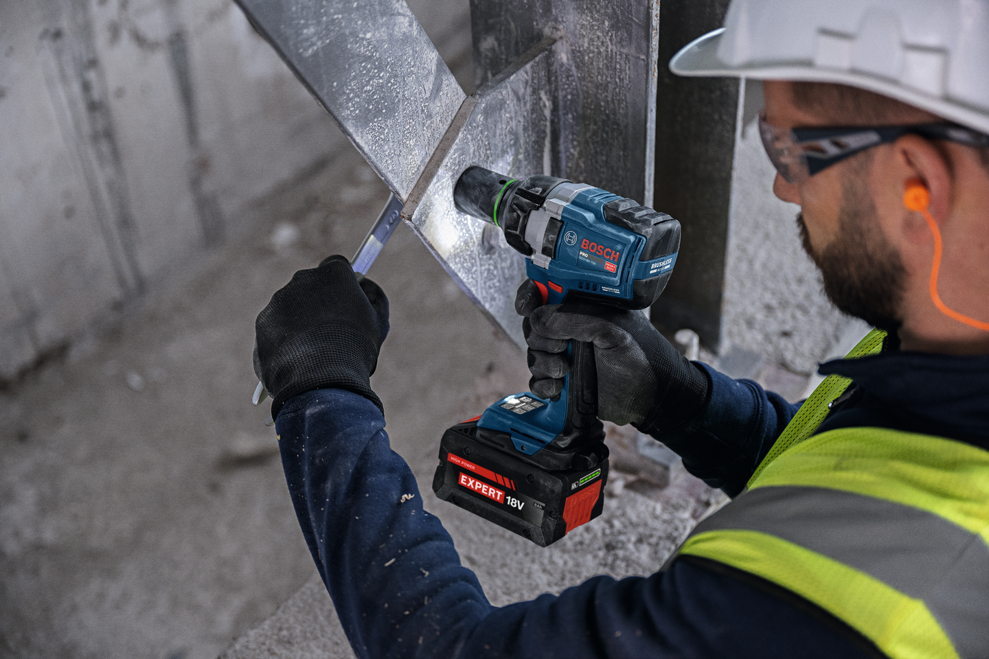 Akkuiskumutterinväännin Bosch PRO GDS18V-750 2x5Ah L-Boxx