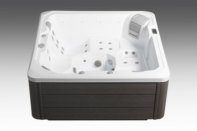 Ulkoporeallas Viva Spa Frigg