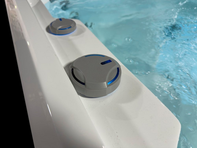 Ulkoporeallas Viva Spa Brage