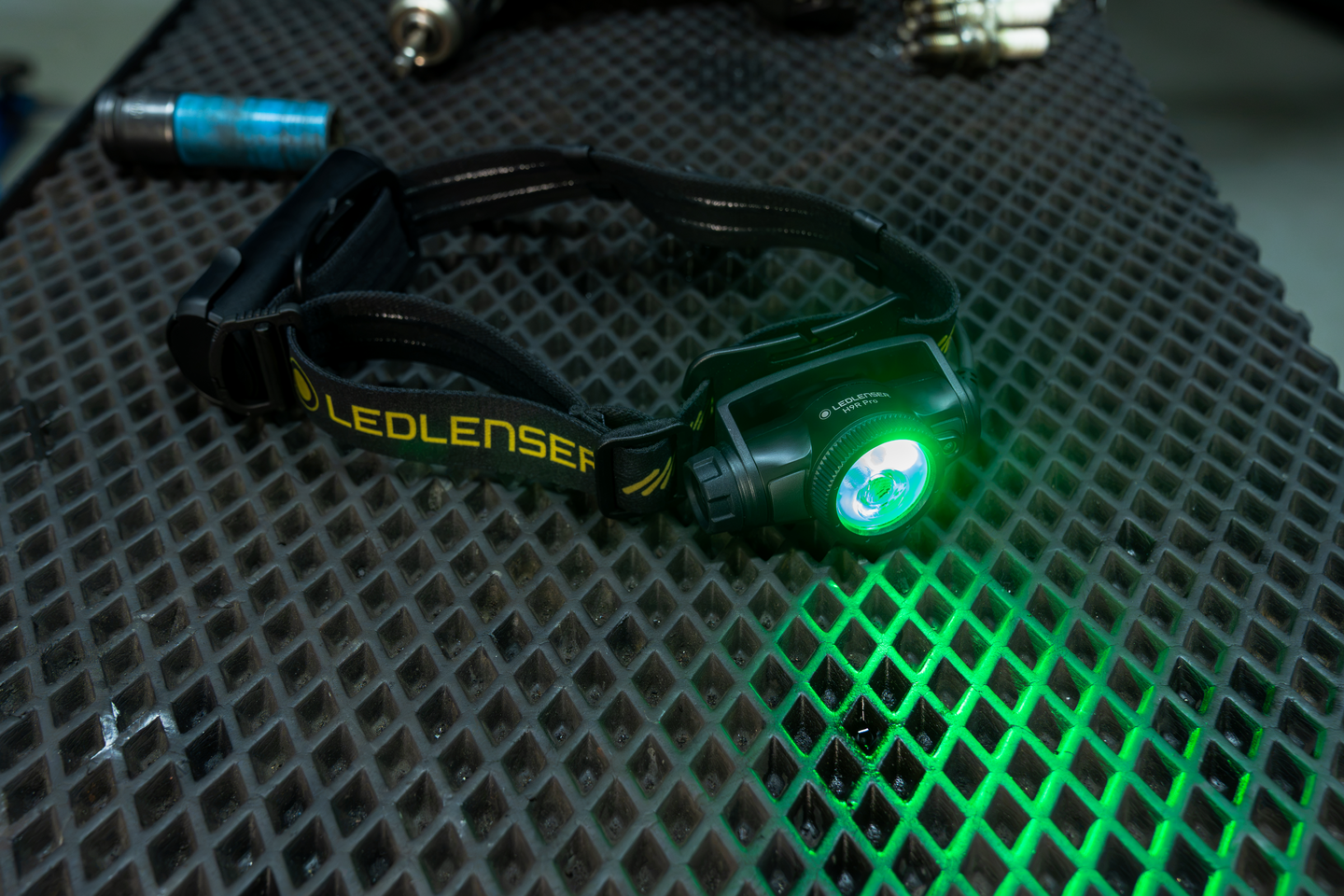 Otsavalaisin Ledlenser H9R Pro ladattava 2200lm keltainen