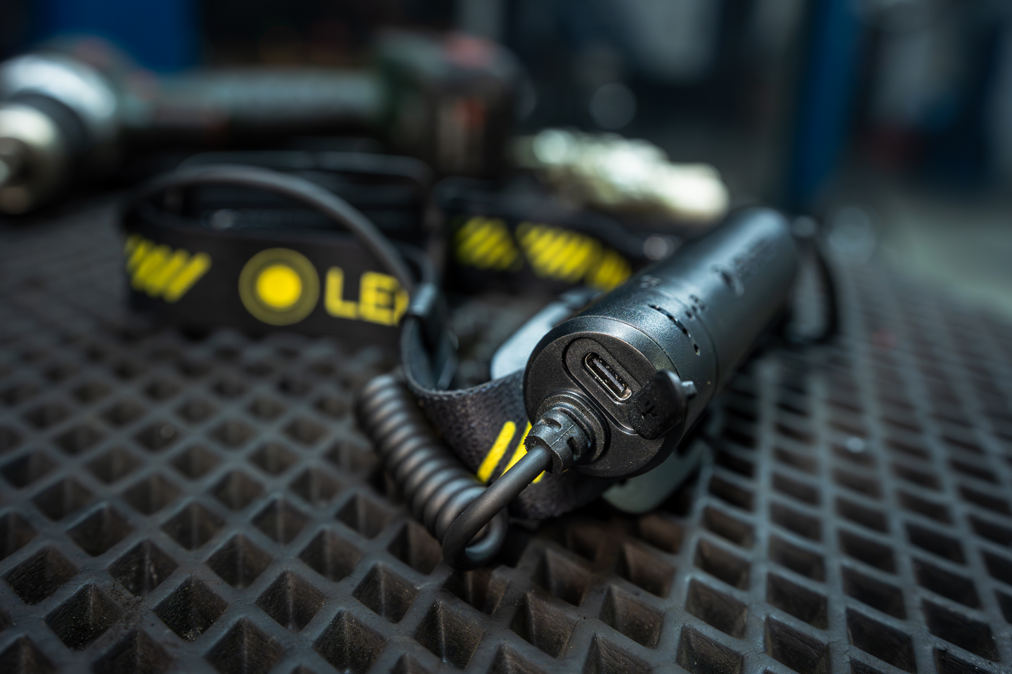 Otsavalaisin Ledlenser H5R Pro ladattava 750lm keltainen